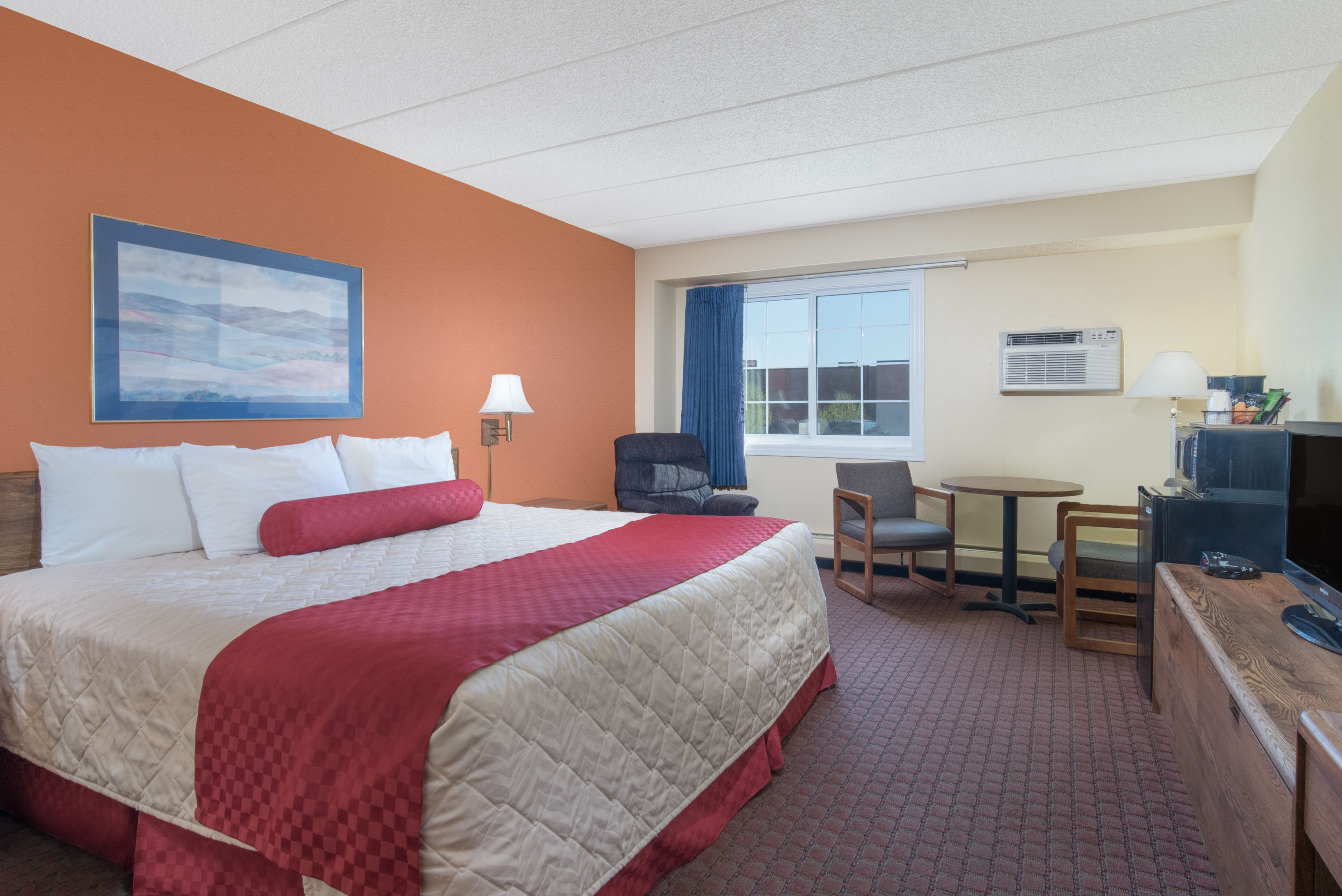 Guest room at the Days Inn by Wyndham Minot in Minot, North Dakota