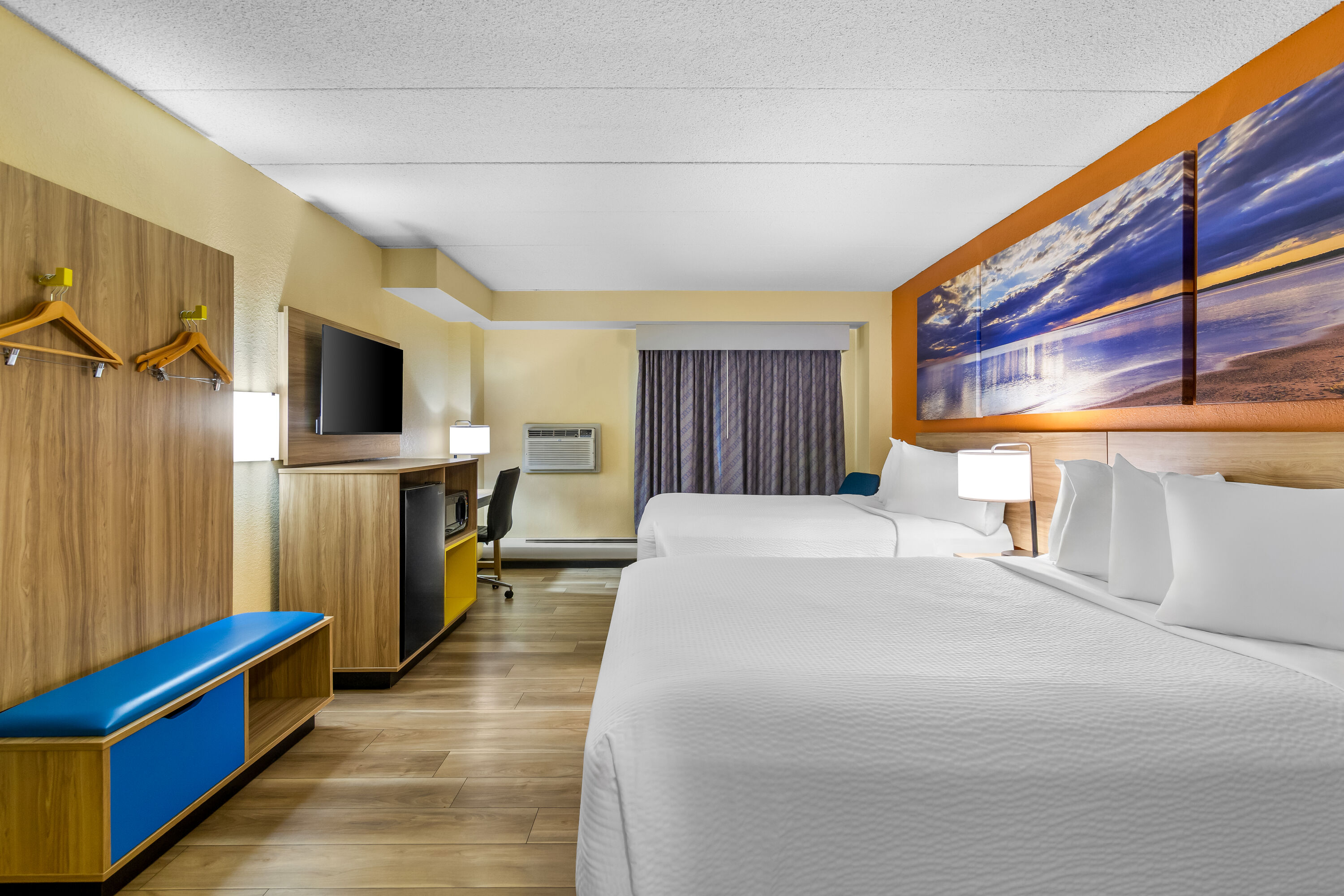 Days Inn by Wyndham Minot suite in Minot, North Dakota