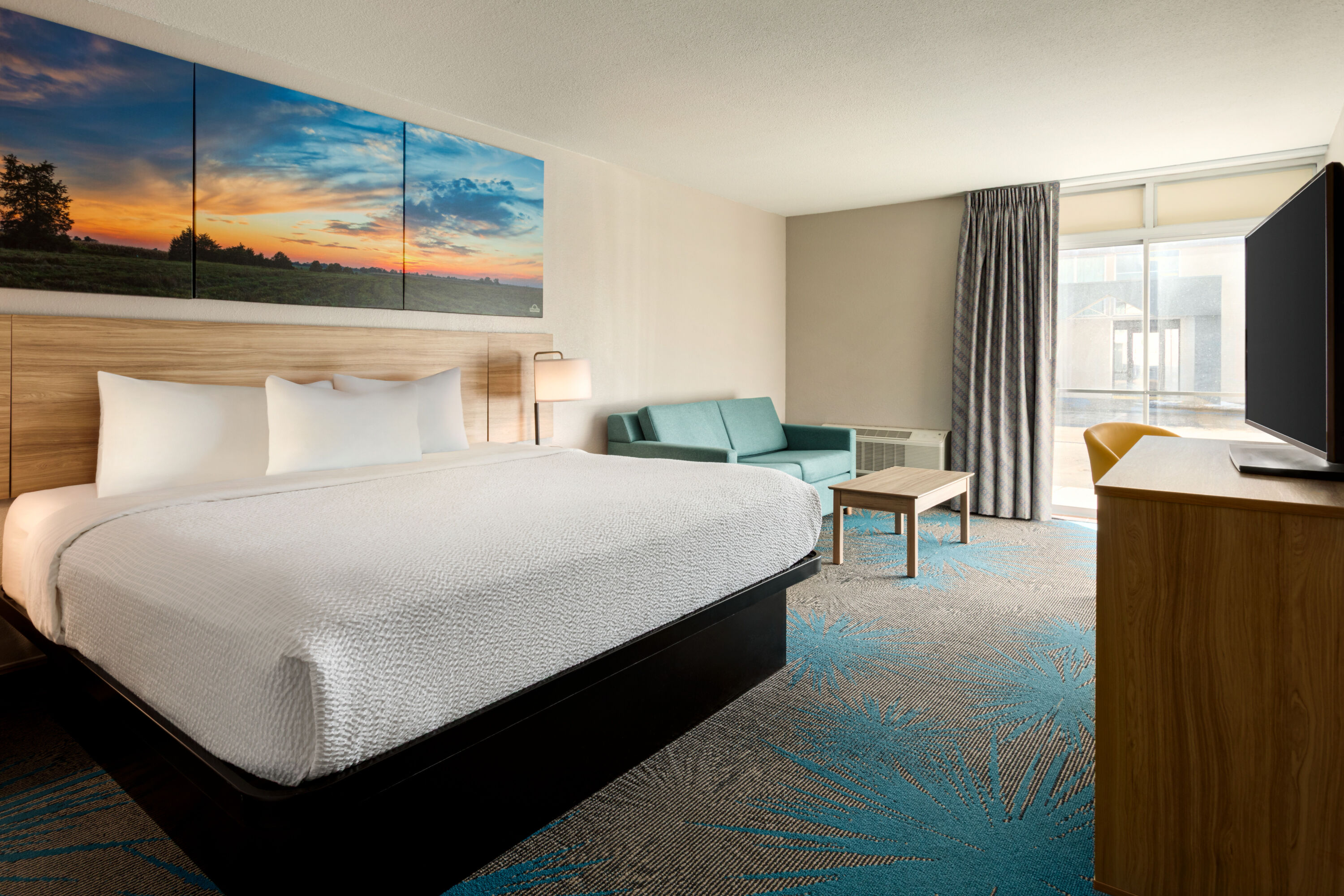 Guest room at the Days Inn by Wyndham Grand Island I-80 in Grand Island, Nebraska