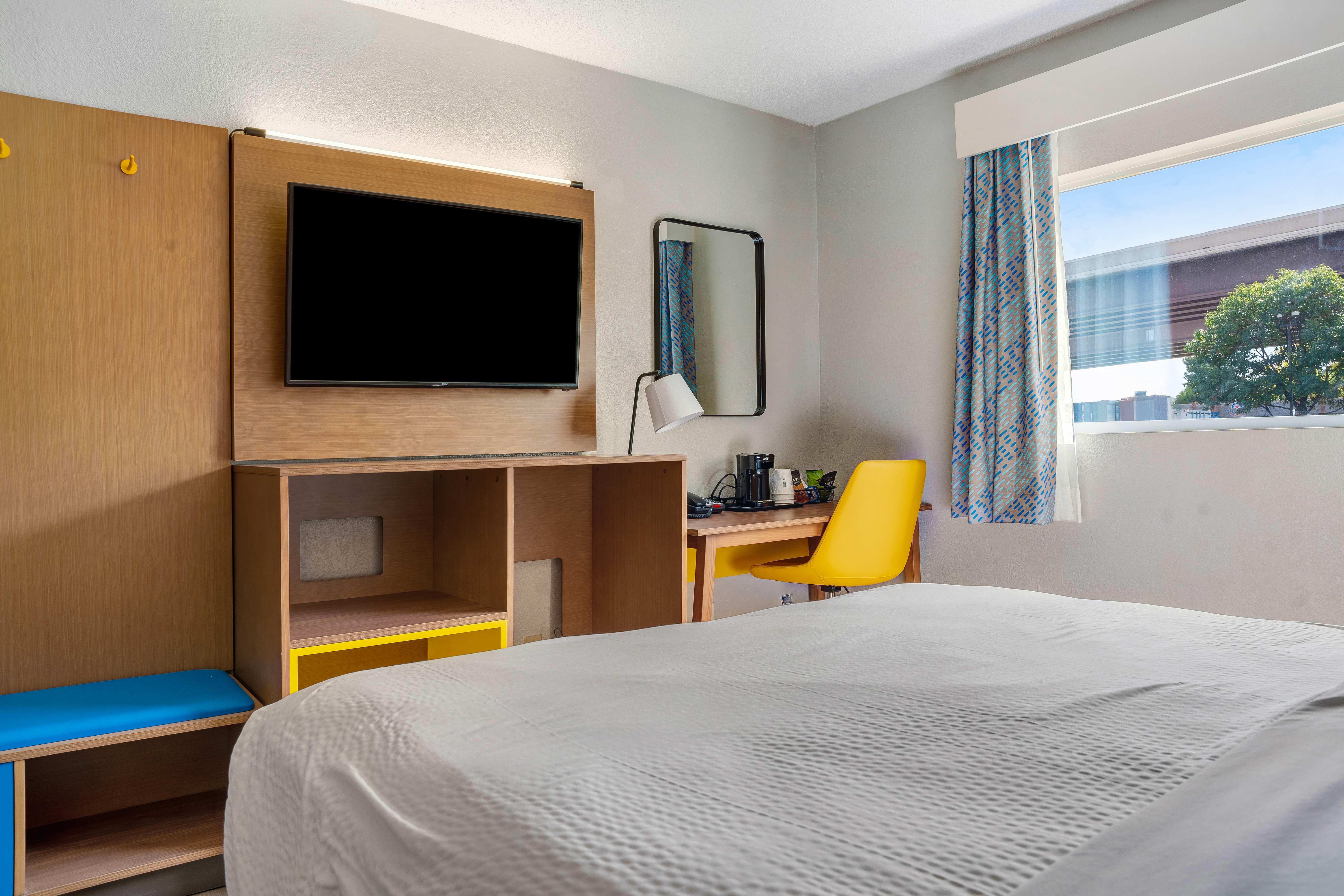 Guest room at the Days Inn by Wyndham Omaha/West Dodge in Omaha, Nebraska