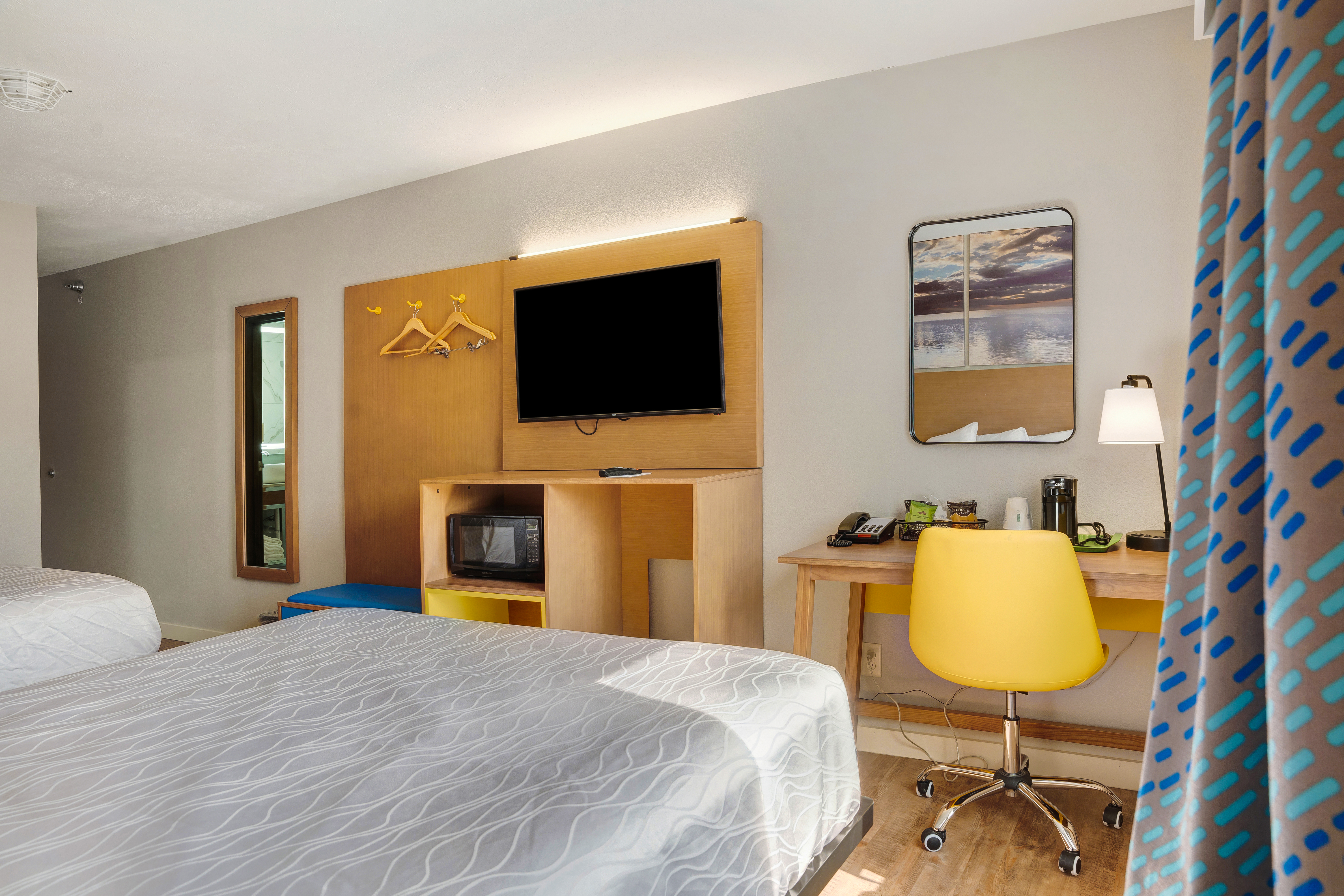 Guest room at the Days Inn by Wyndham Omaha/West Dodge in Omaha, Nebraska