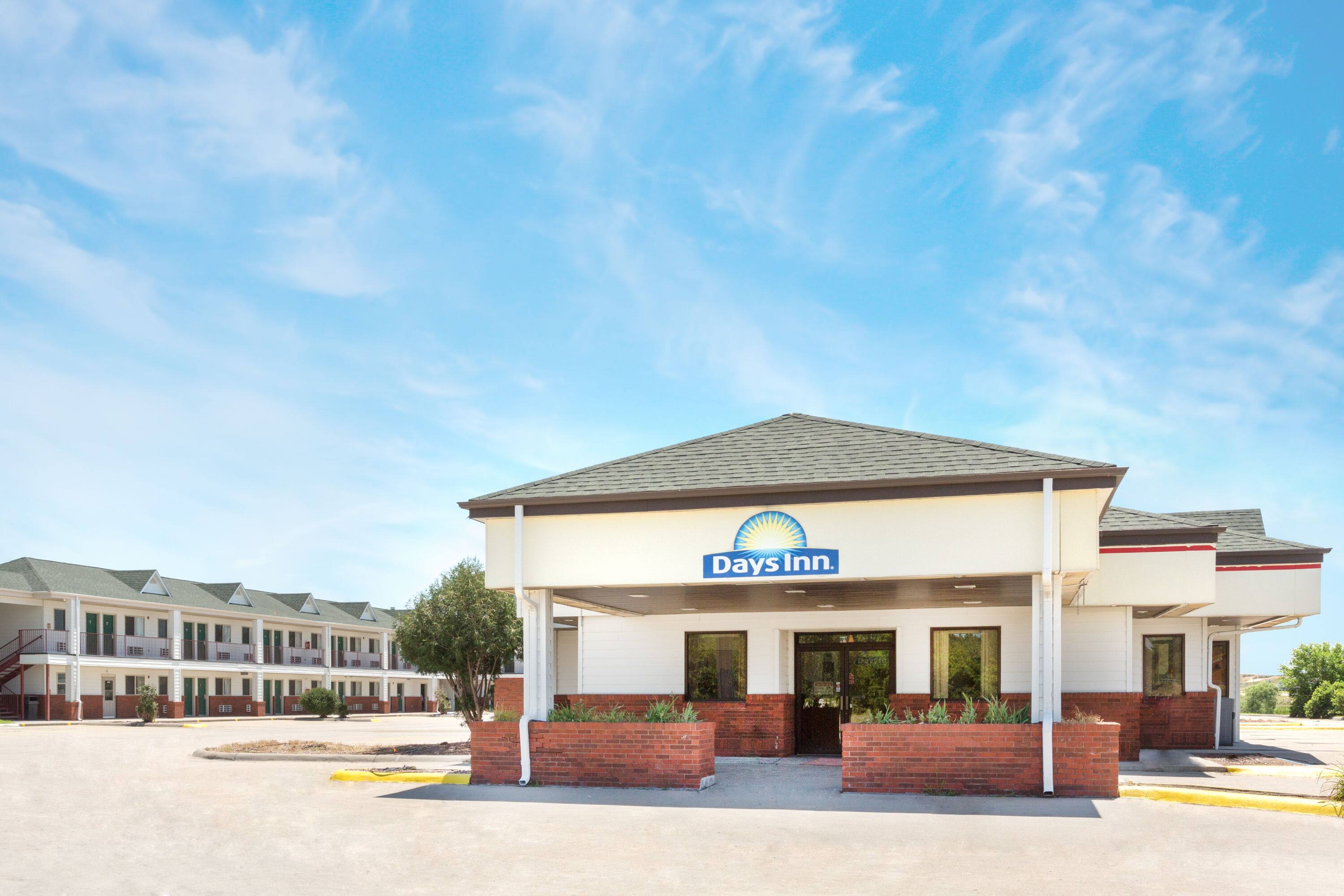 Days Inn by Wyndham Paxton Paxton, NE Hotels