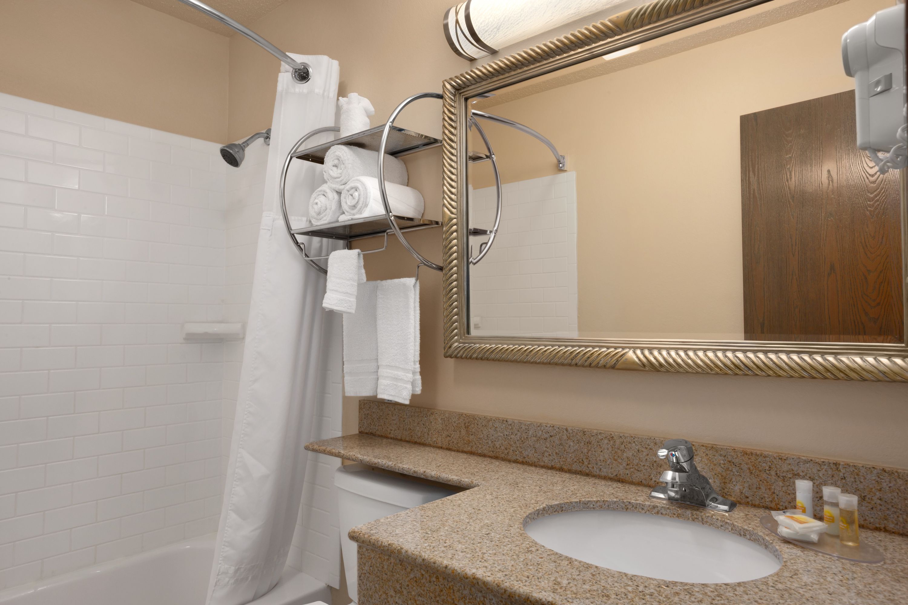 Days Inn by Wyndham Keene NH | Keene, NH Hotels