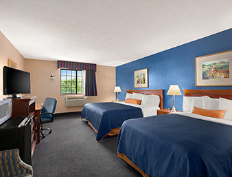Days Inn by Wyndham Keene NH suite in Keene, New Hampshire