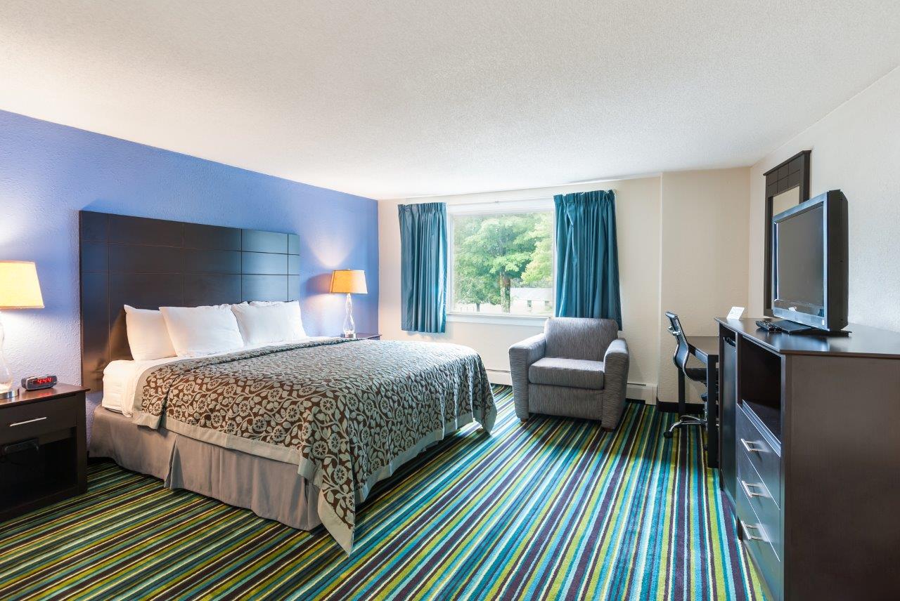 Days Inn By Wyndham Lincoln Lincoln Nh Hotels