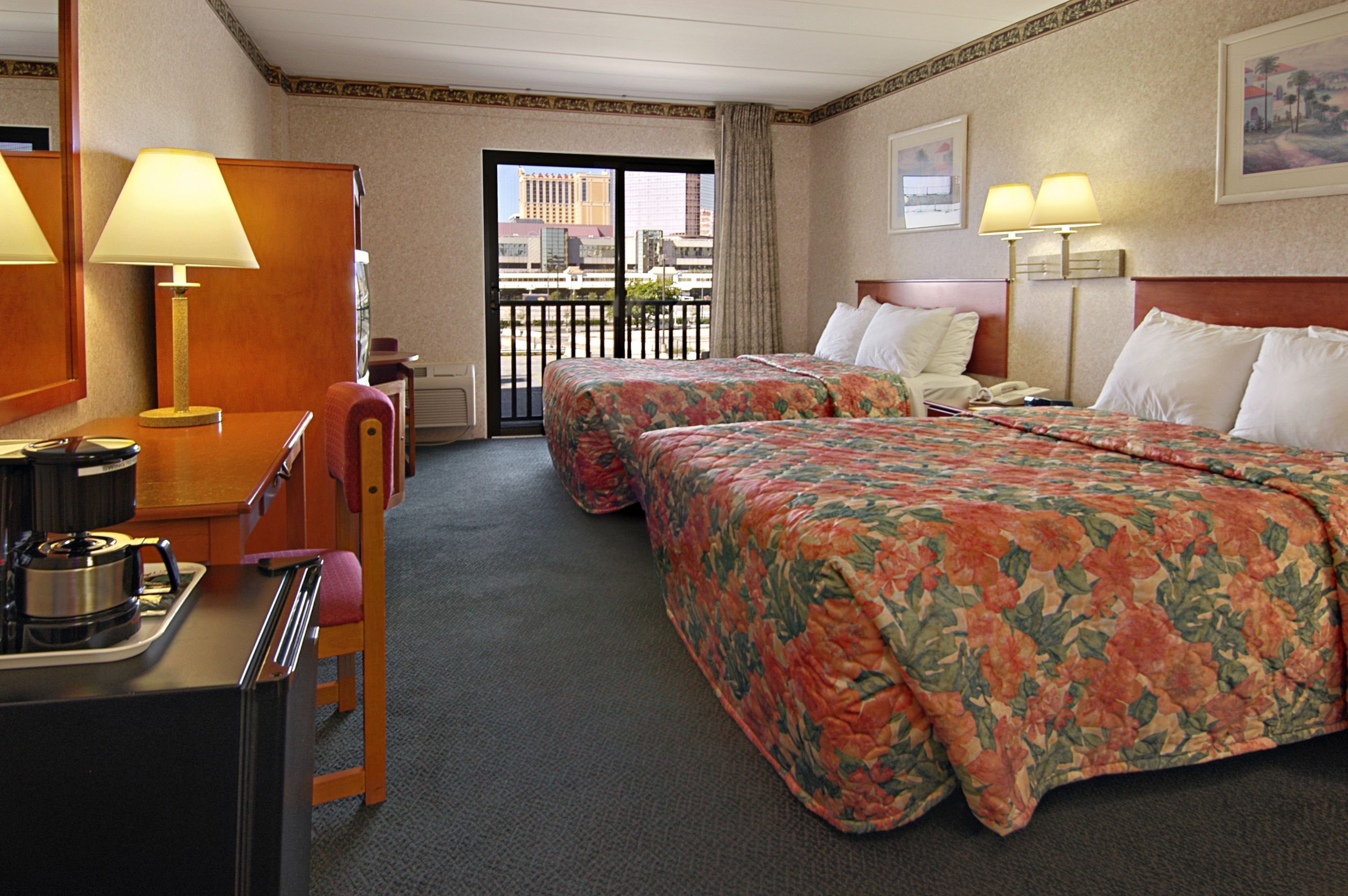 Guest room at the Days Inn by Wyndham Atlantic City Beachblock in Atlantic City, New Jersey