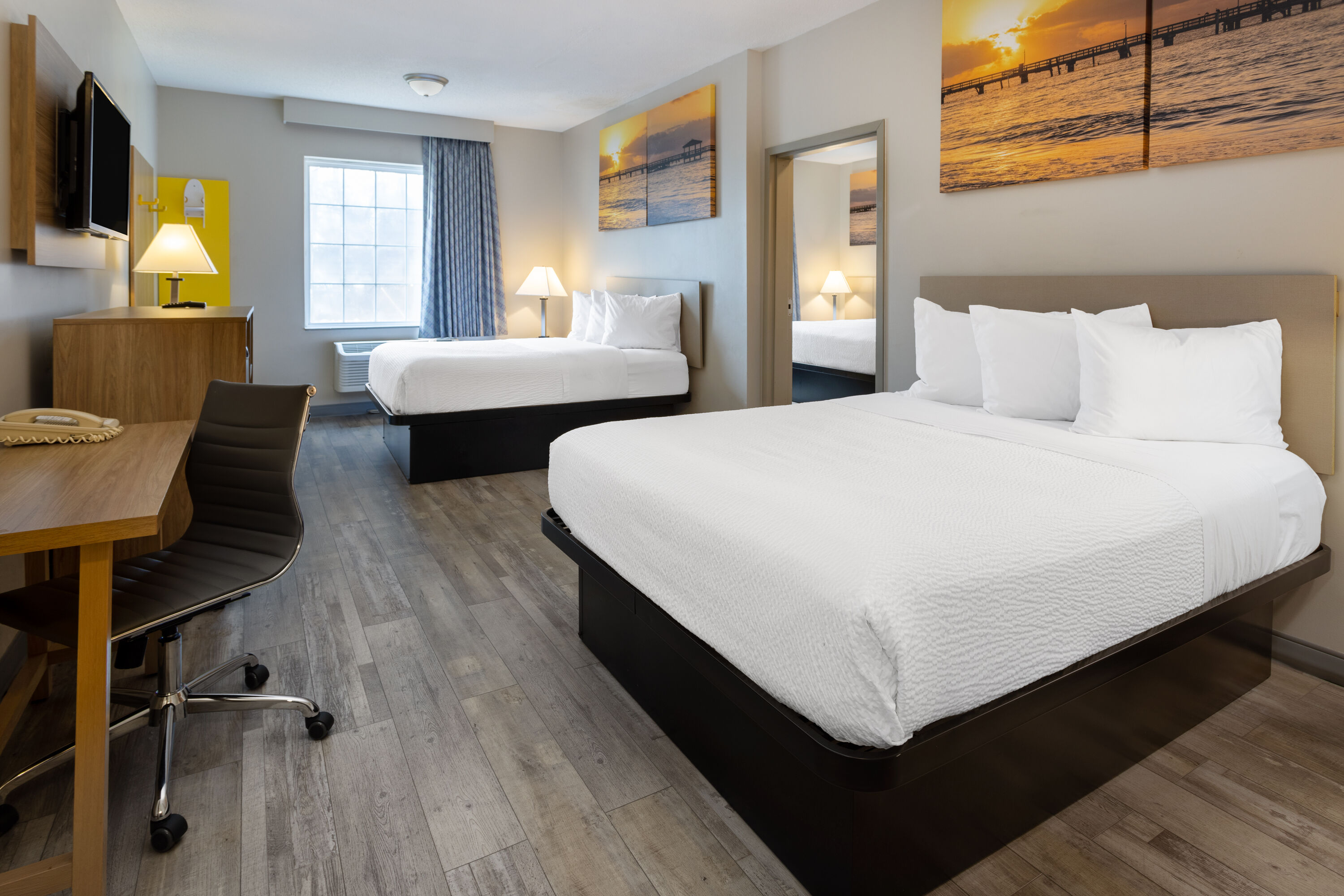 Days Inn & Suites by Wyndham Cherry Hill - Philadelphia suite in Cherry Hill, New Jersey