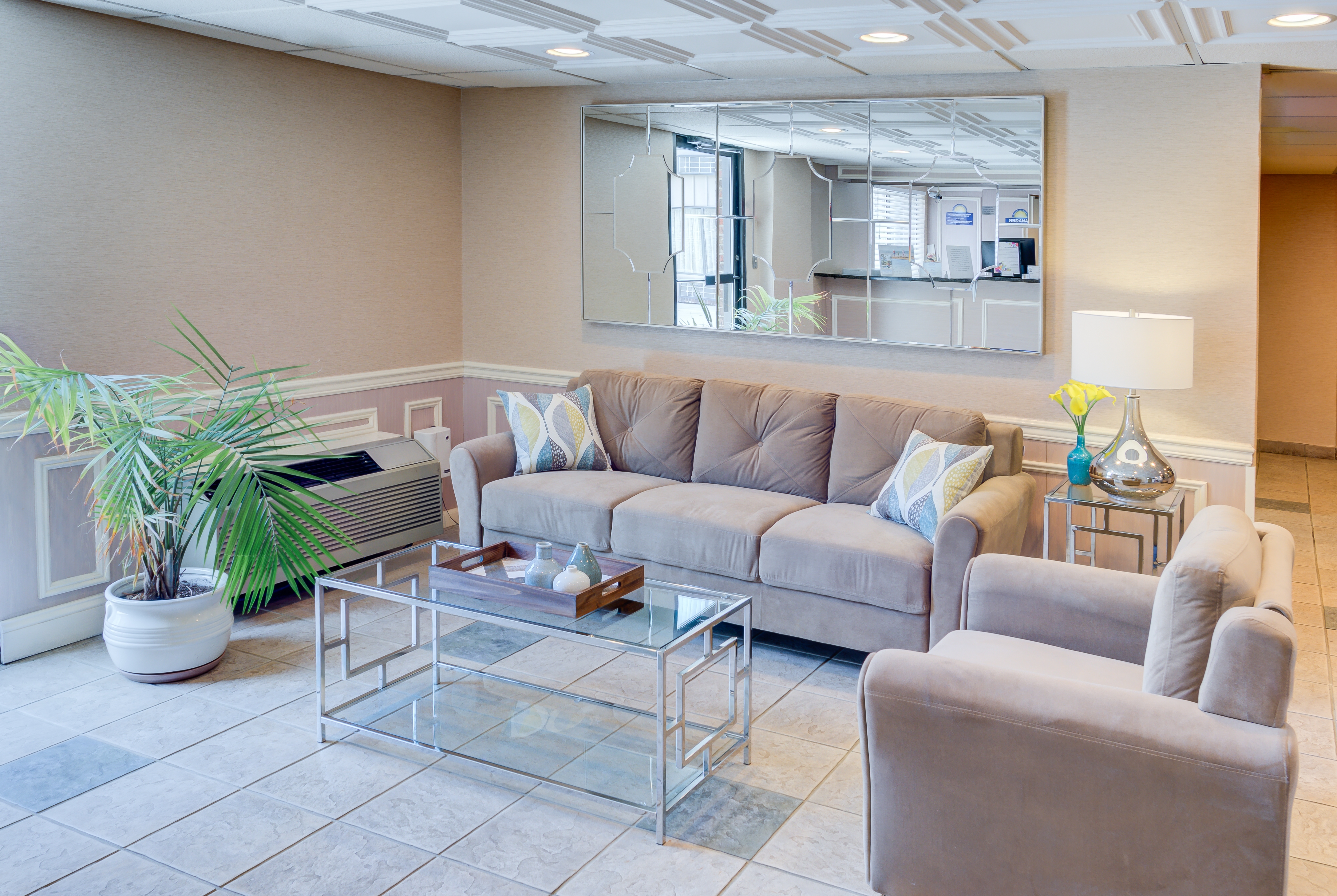 Days Inn by Wyndham East Windsor/Hightstown East Windsor, NJ Hotels