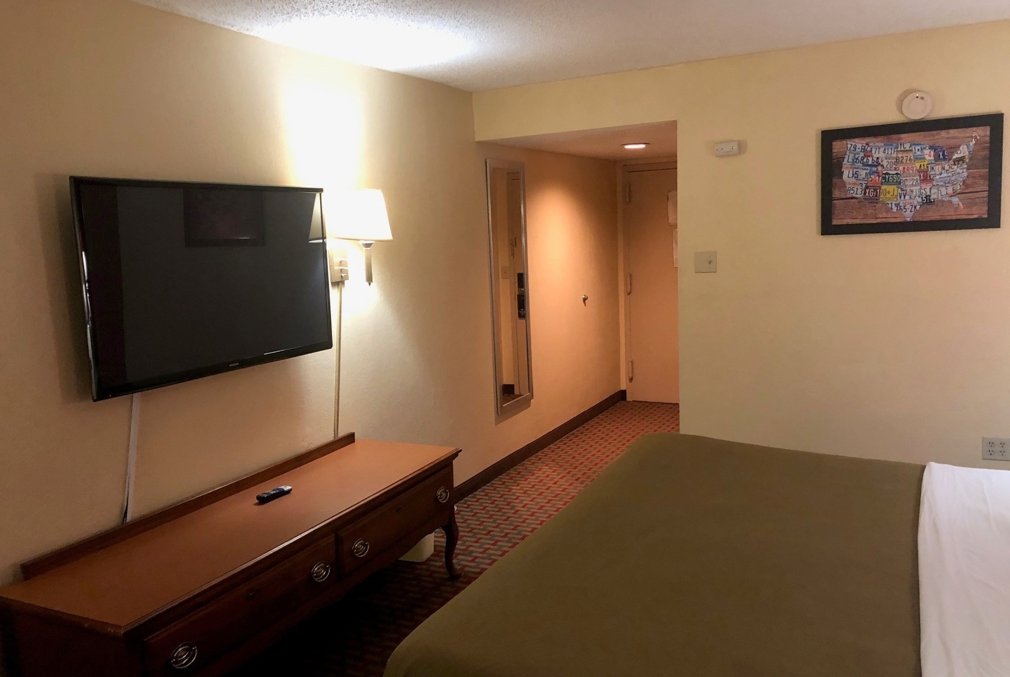 Guest room at the Days Inn by Wyndham Jersey City / NYC Area in Jersey City, New Jersey