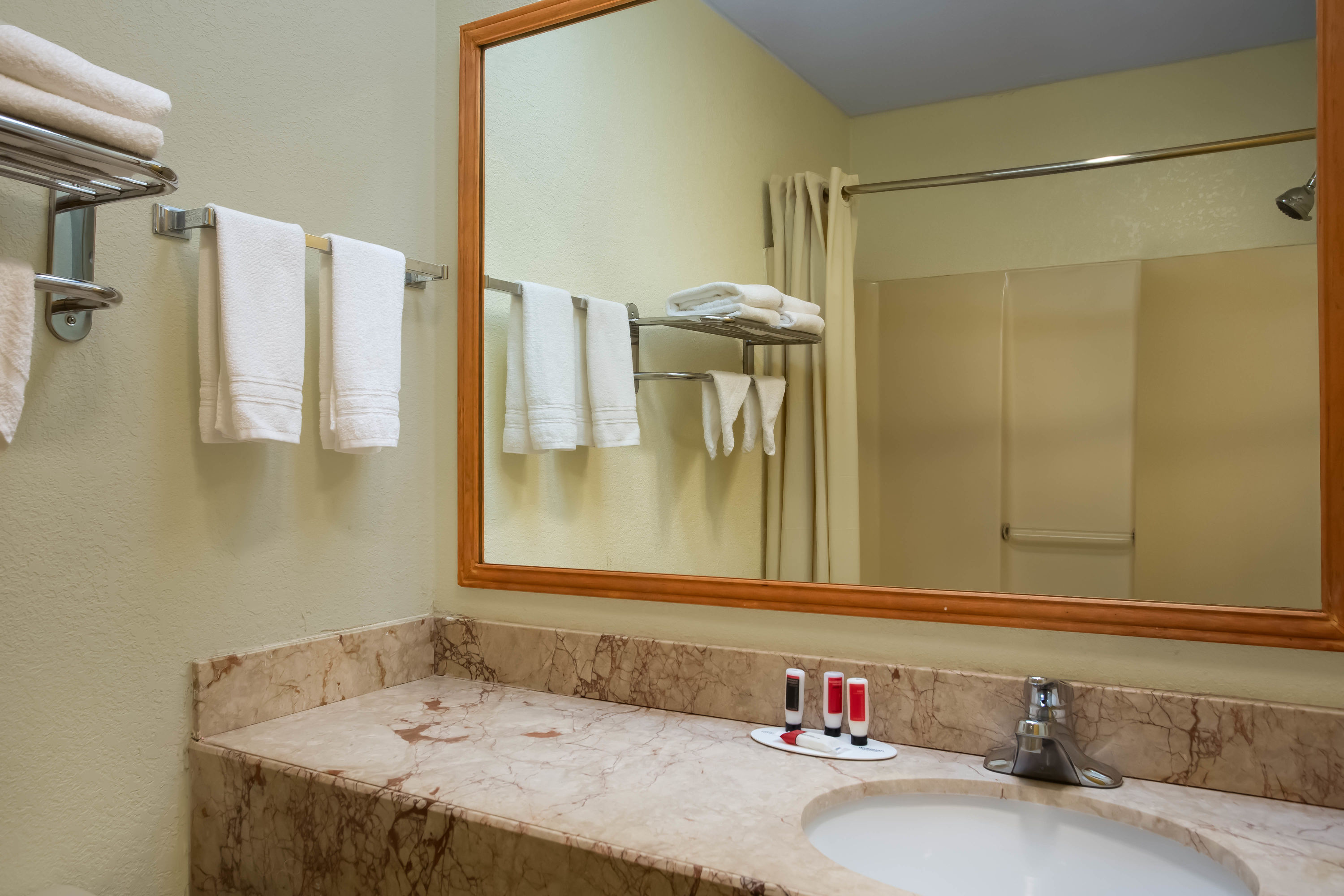 Guest room bath at the Days Inn by Wyndham Runnemede Philadelphia Area in Runnemede, New Jersey