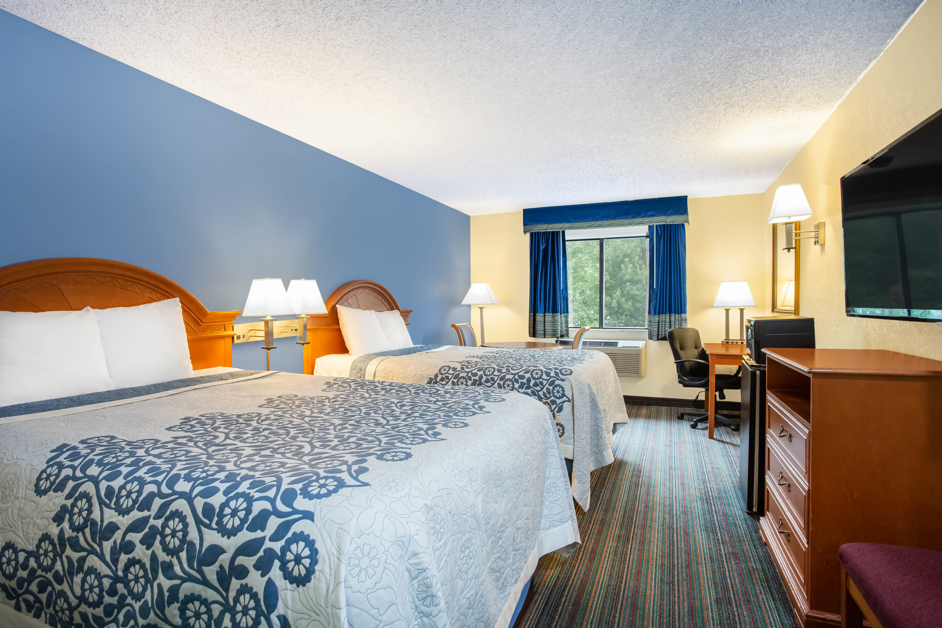Days Inn By Wyndham Runnemede Philadelphia Area