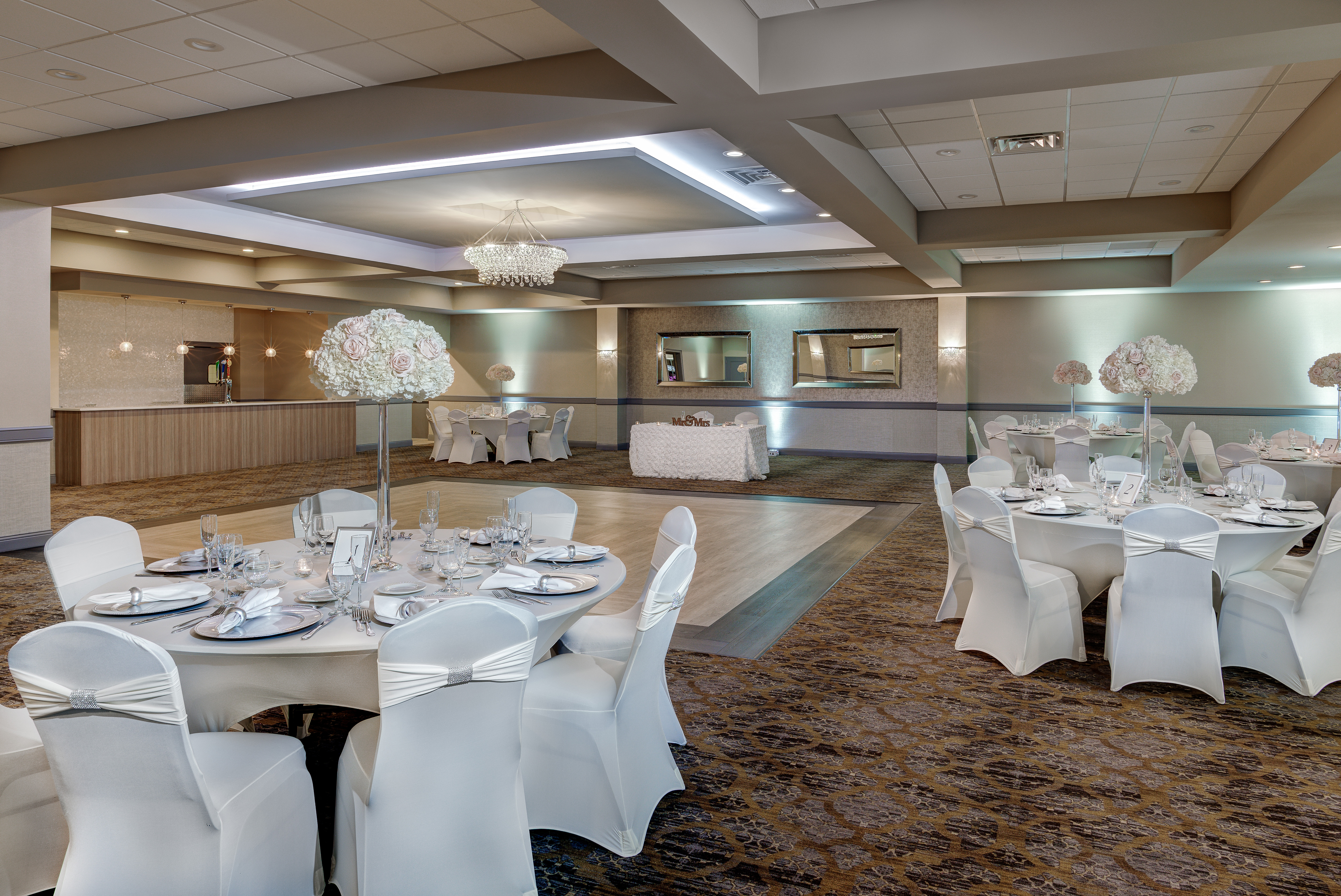 Days Hotel by Wyndham Toms River Jersey Shore ballroom in Toms River, New Jersey