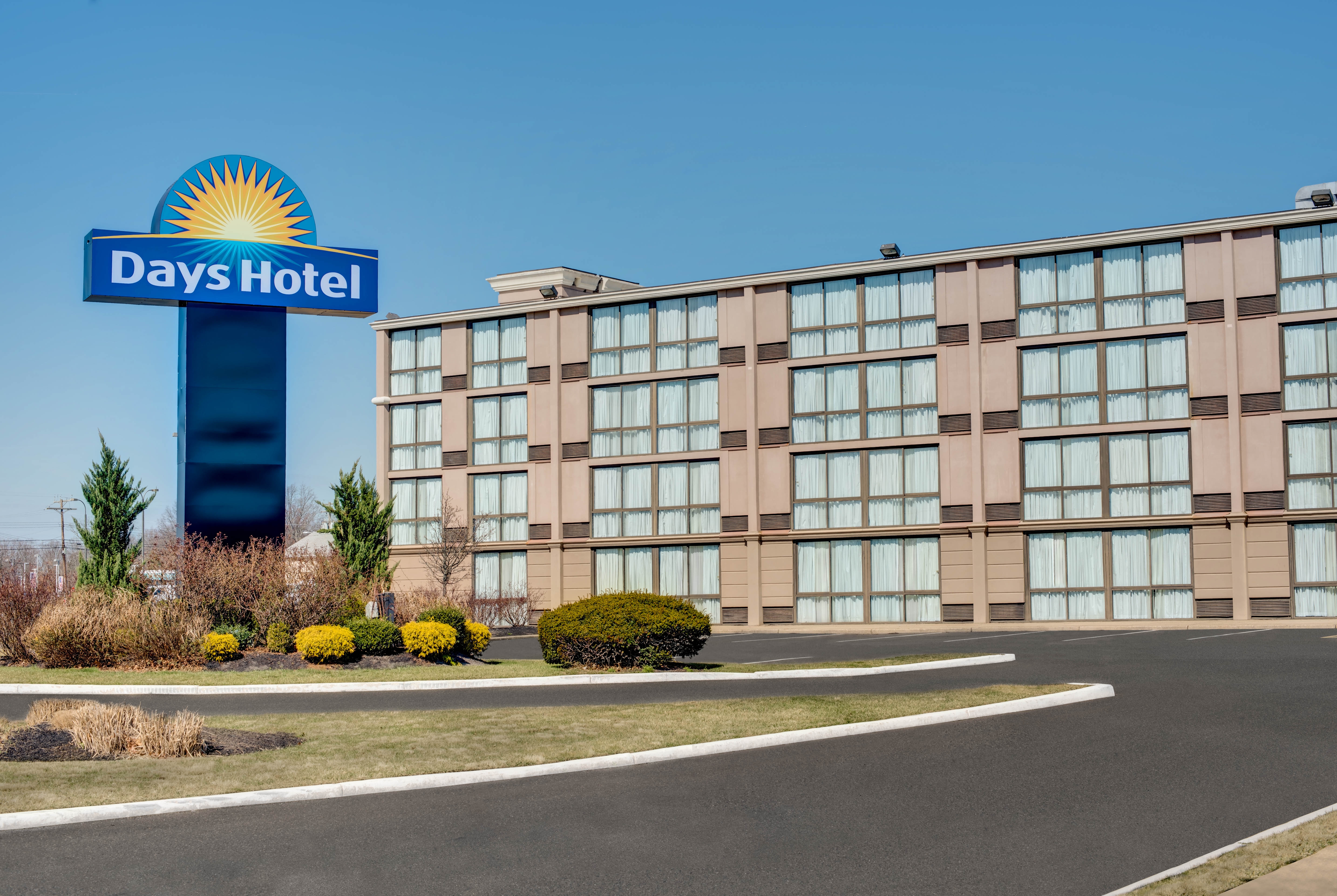 Days Hotel By Wyndham Toms River Jersey Shore Toms River Nj Hotels