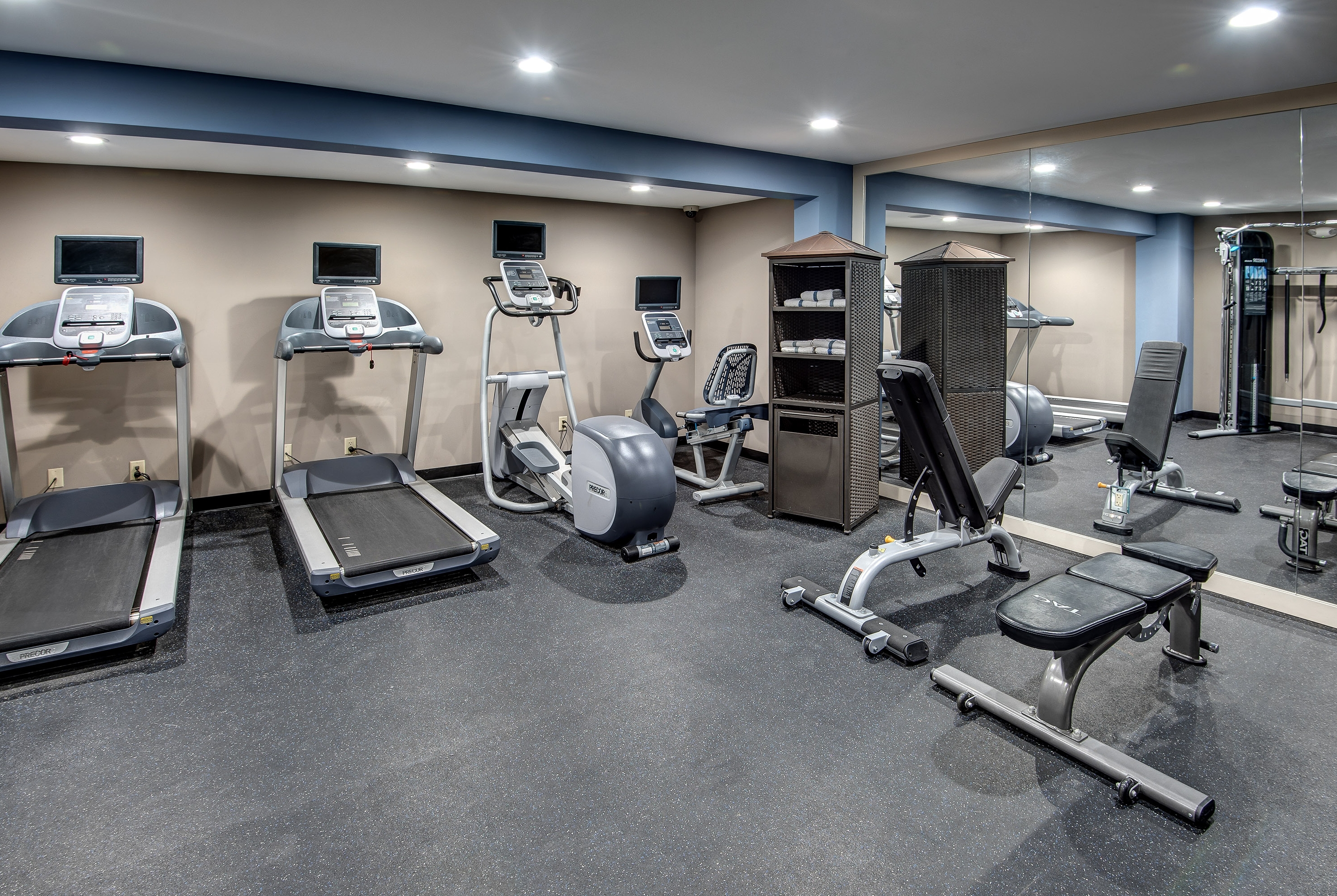 Health club at Days Hotel by Wyndham Toms River Jersey Shore in Toms River, New Jersey