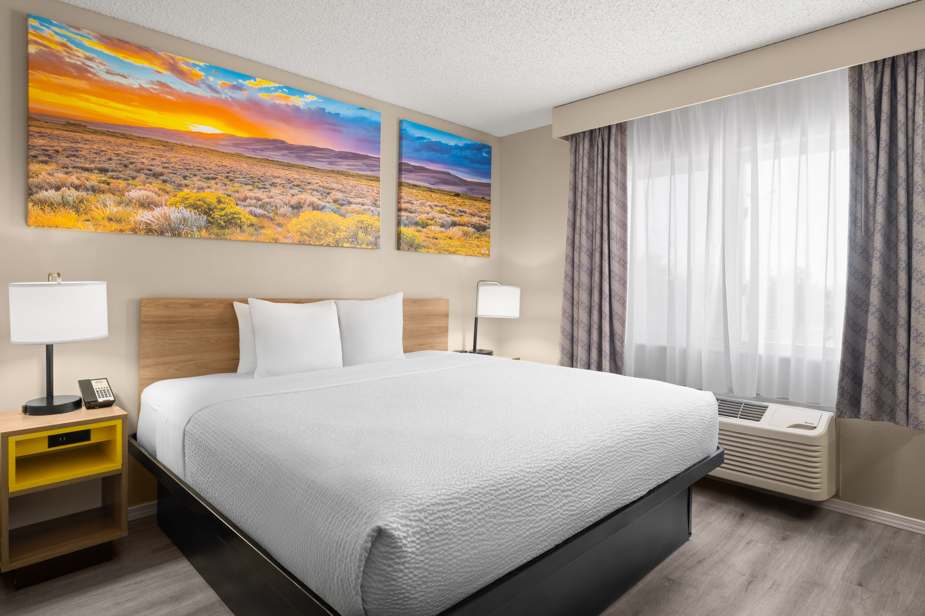 Guest room at the Days Inn & Suites by Wyndham Airport Albuquerque in Albuquerque, New Mexico