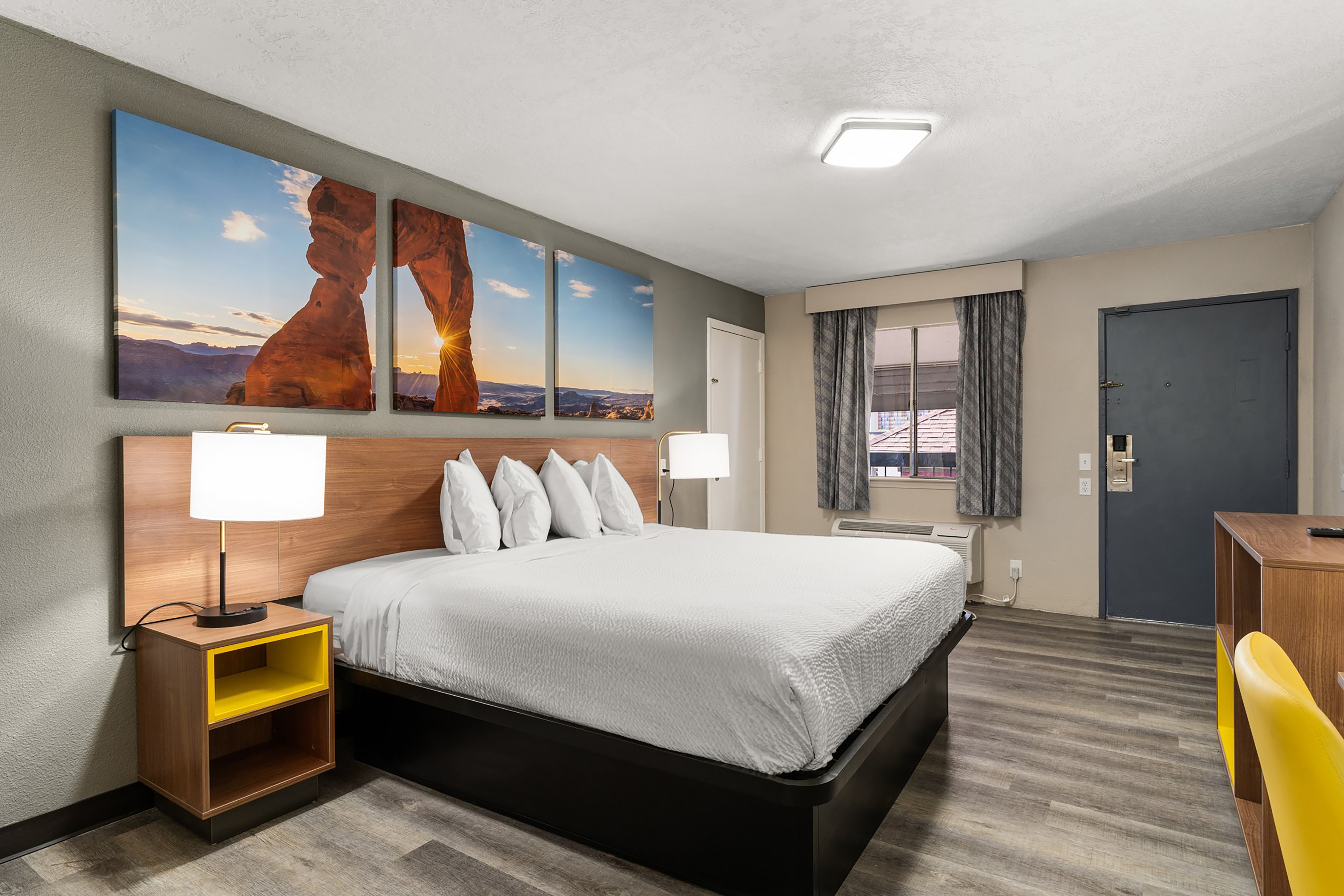 Guest room at the Days Inn by Wyndham Albuquerque Northeast in Albuquerque, New Mexico