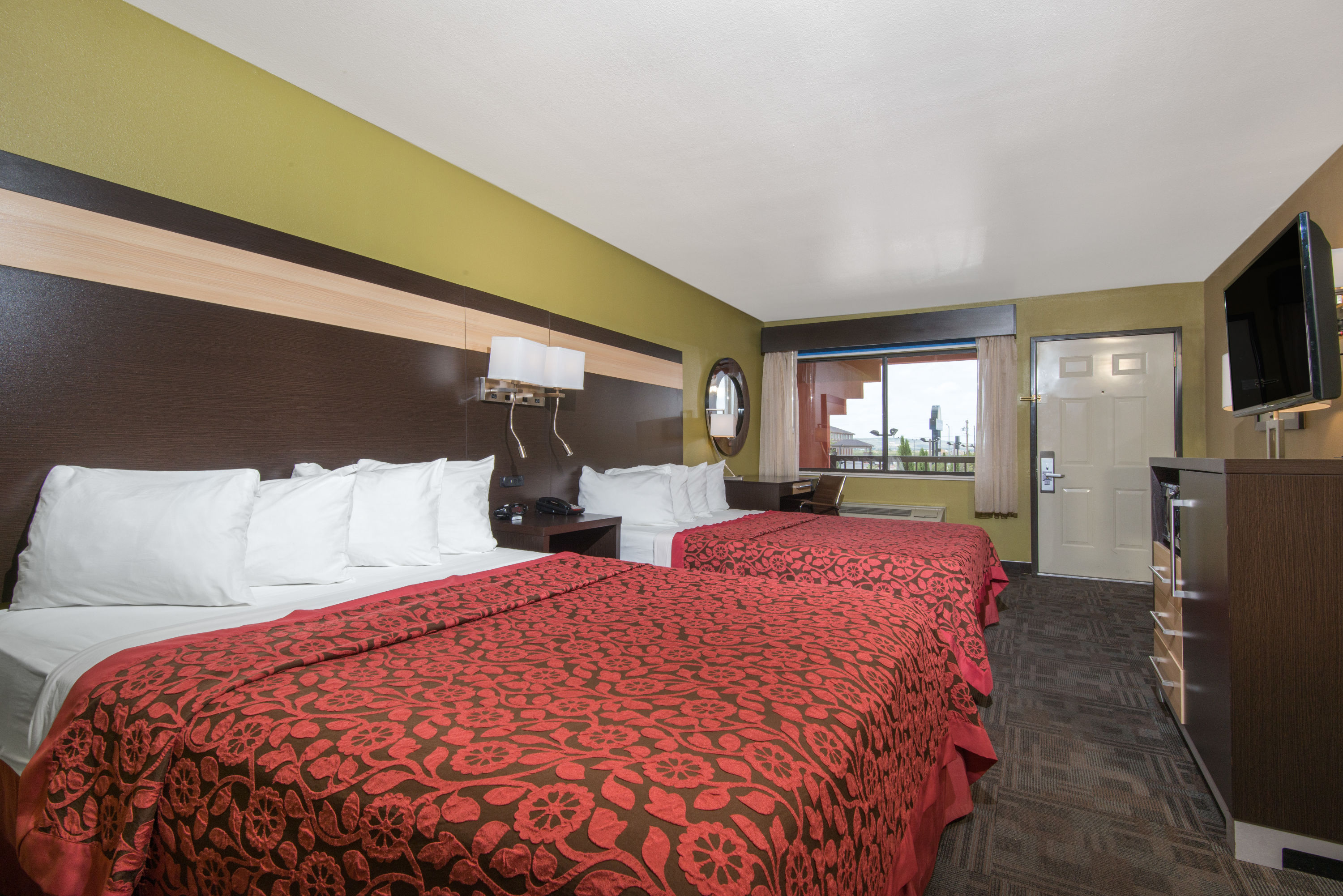 Days Inn By Wyndham Carlsbad Carlsbad Nm Hotels