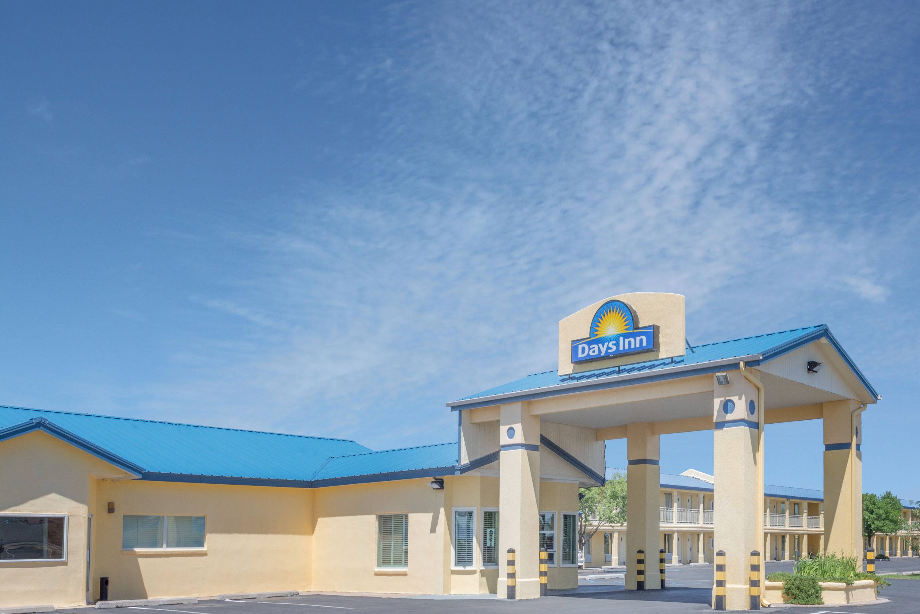 Days Inn by Wyndham Deming Deming, NM Hotels