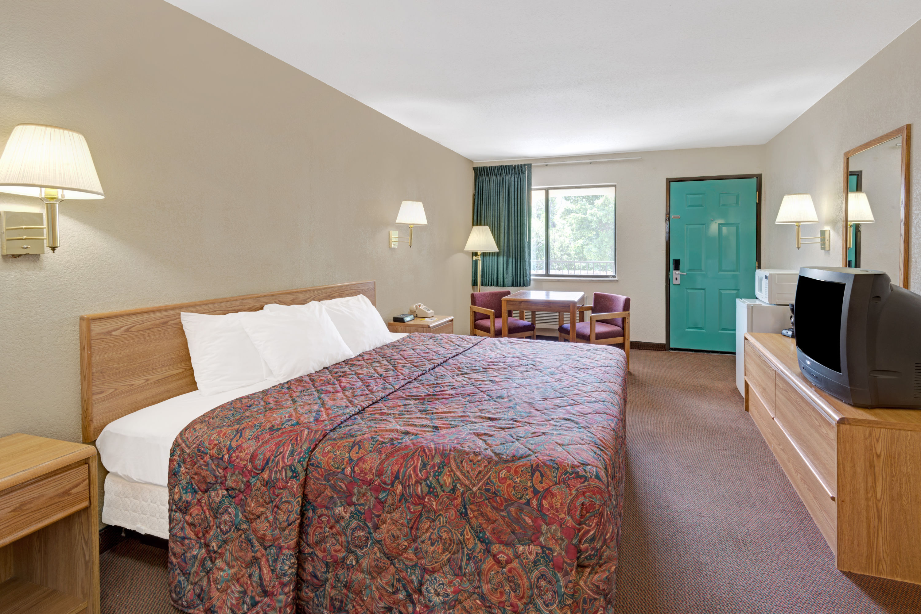 Guest room at the Days Inn by Wyndham Espanola in Espanola, New Mexico