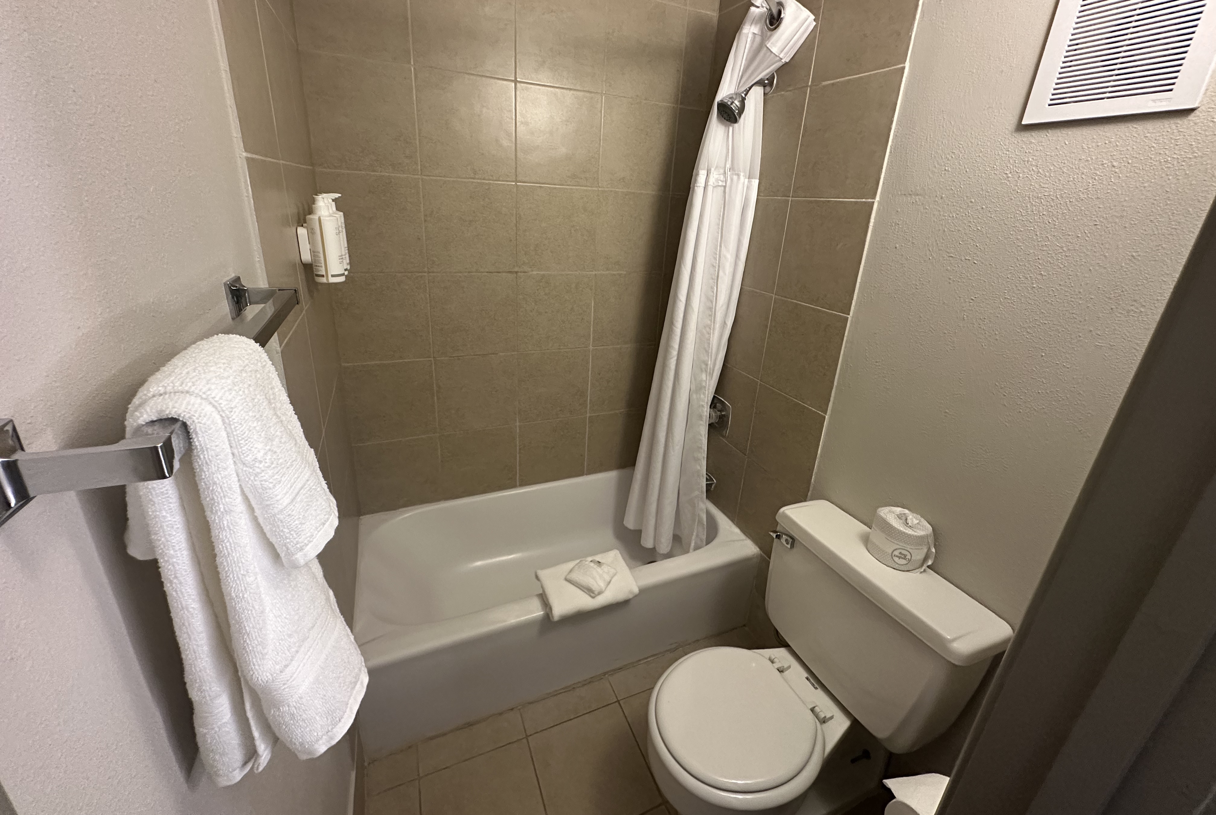 Guest room bath at the Days Inn by Wyndham Farmington NM in Farmington, New Mexico