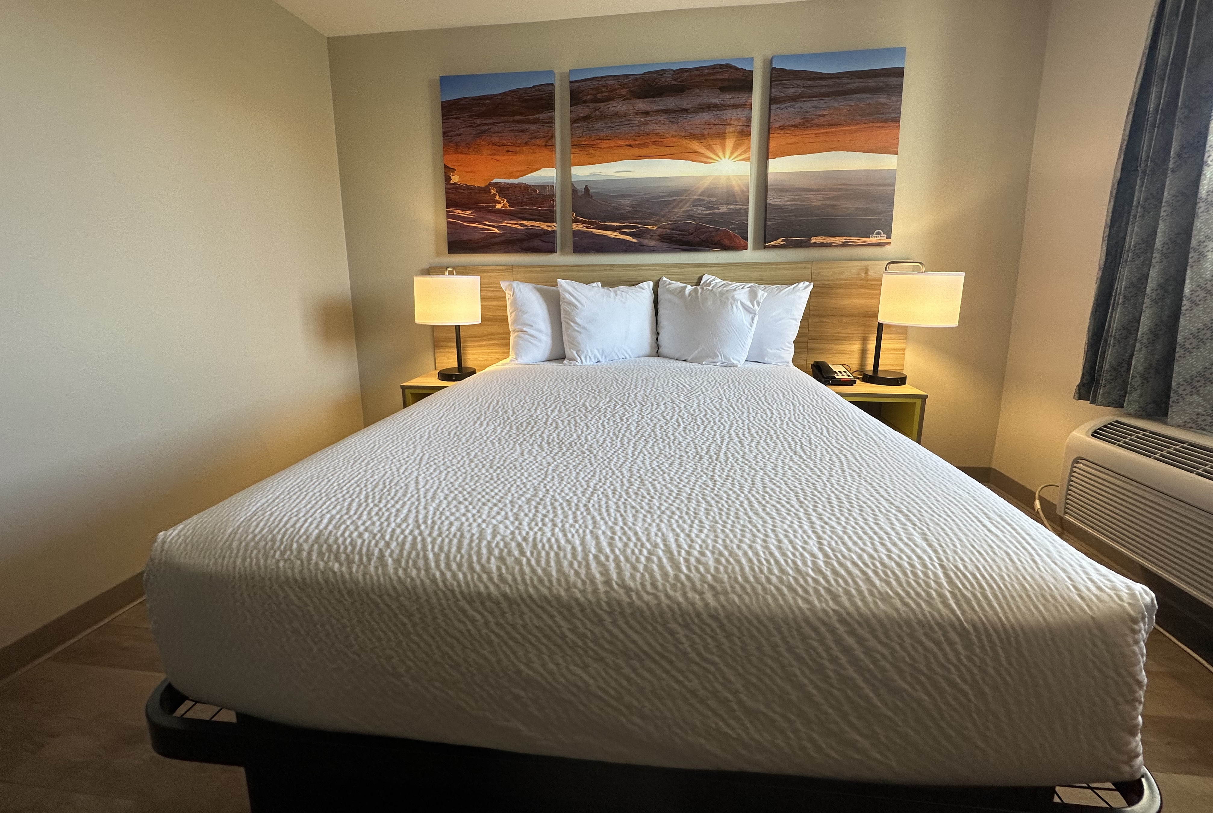 Guest room at the Days Inn by Wyndham Farmington NM in Farmington, New Mexico