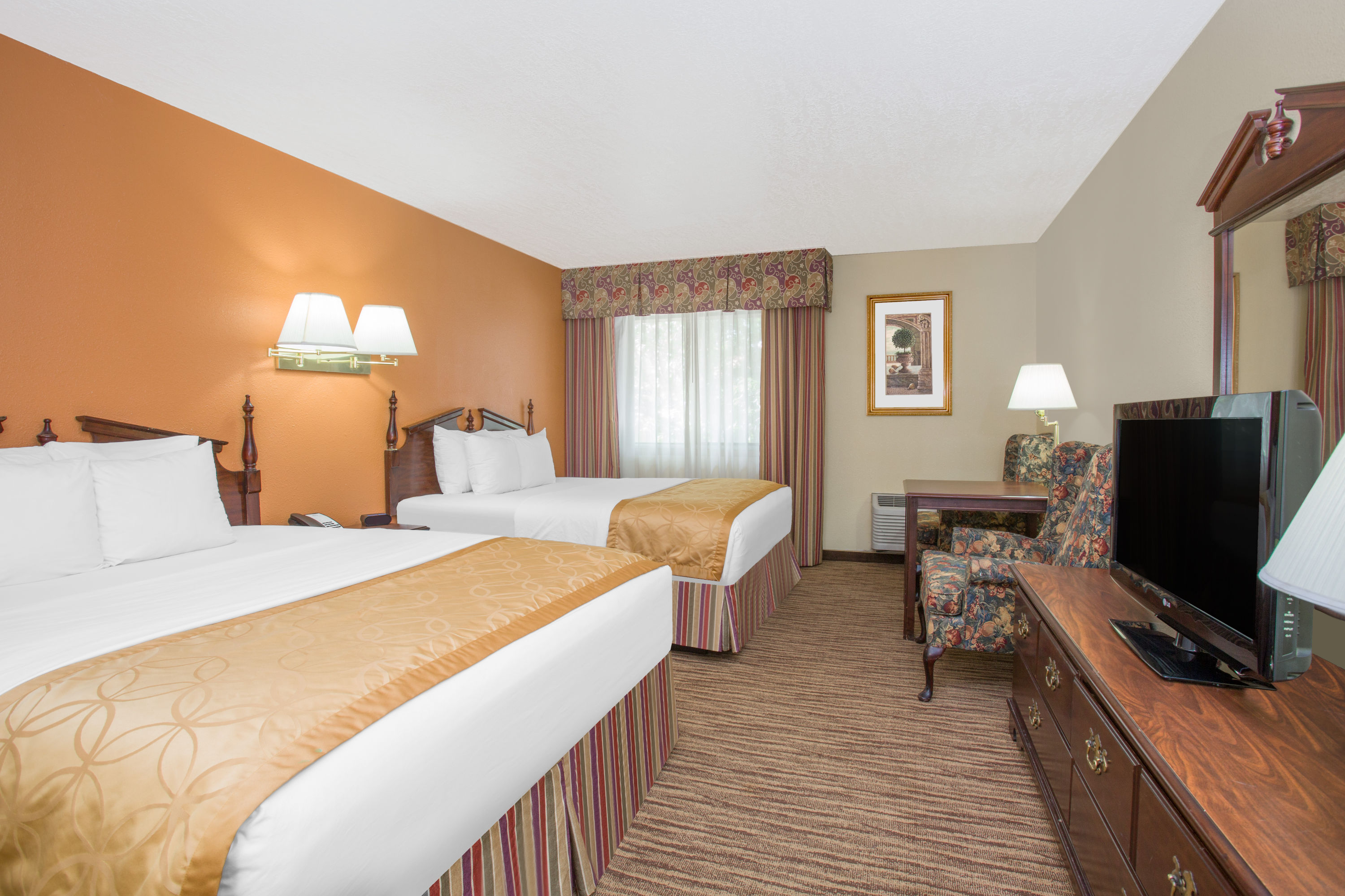 Days Inn & Suites by Wyndham Red RockGallup Gallup, NM Hotels