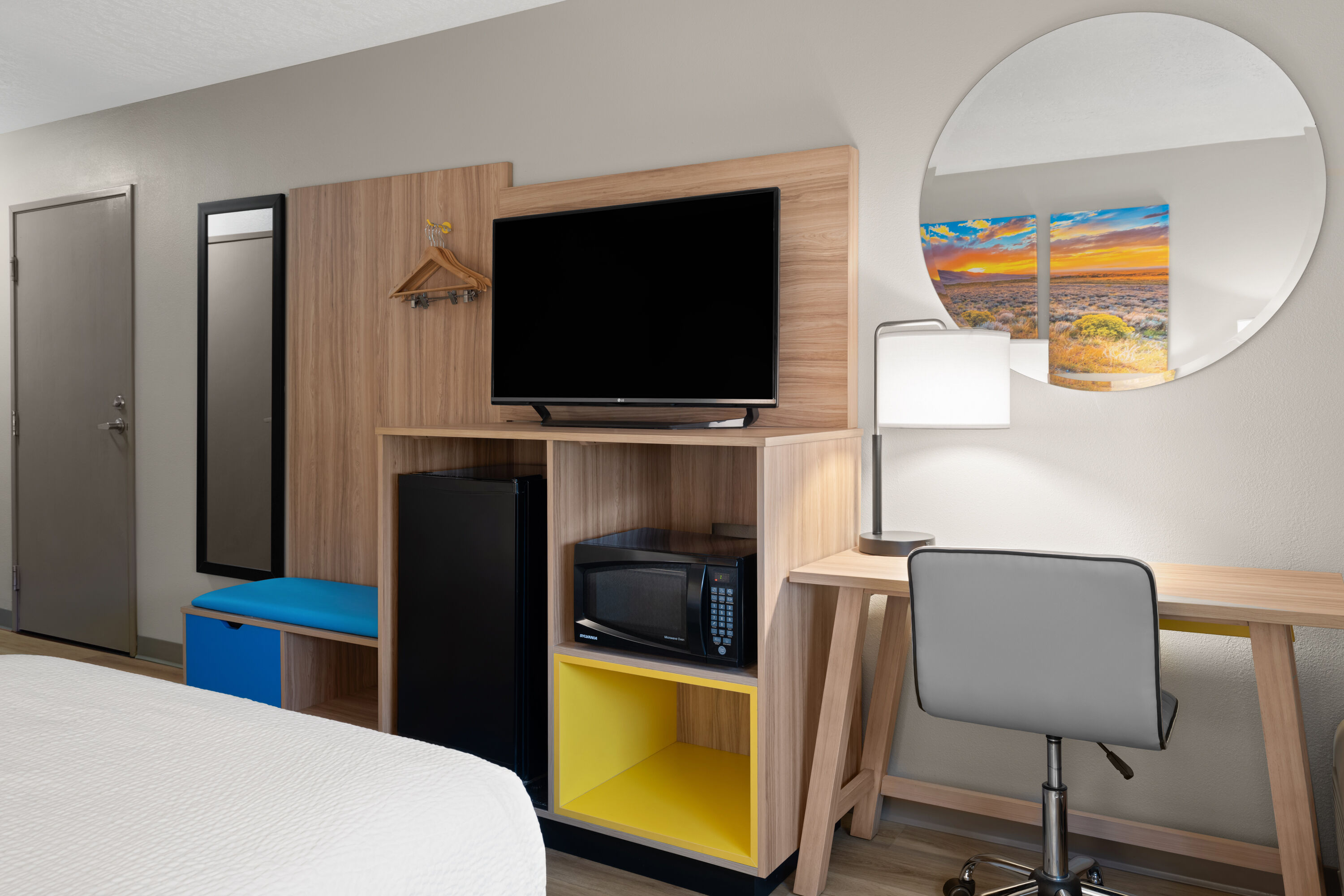 Guest room at the Days Inn by Wyndham Las Vegas in Las Vegas, New Mexico