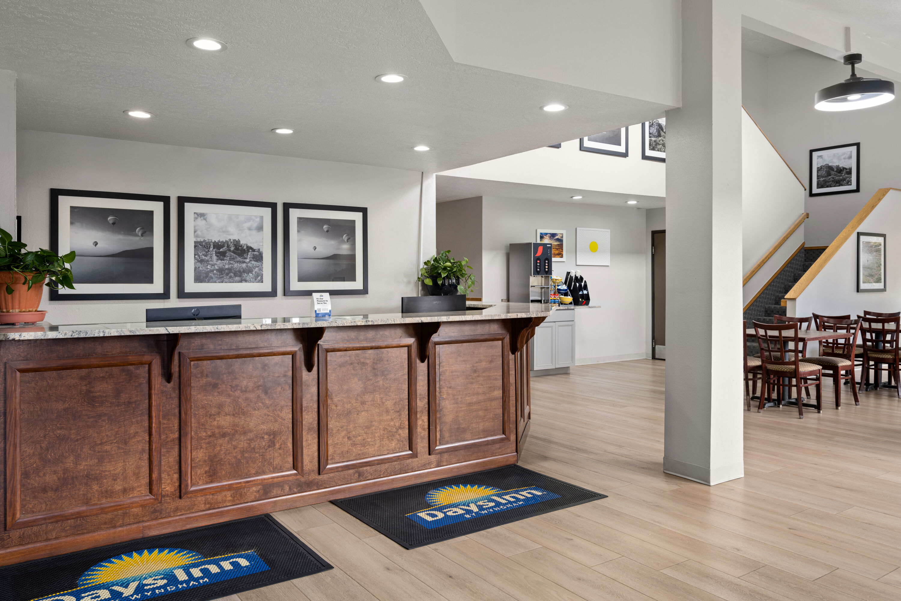 Days Inn by Wyndham Las Vegas reception in Las Vegas, New Mexico