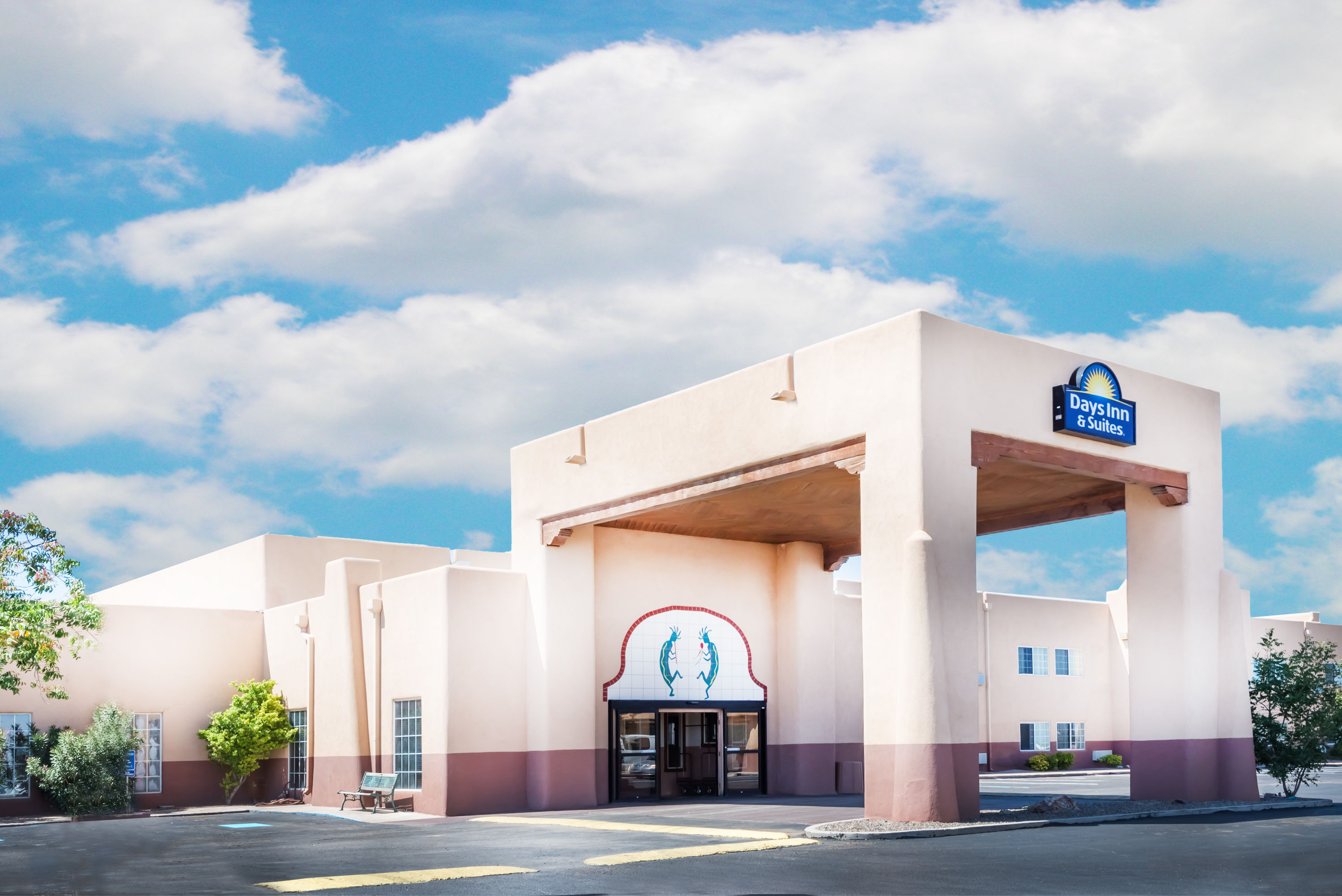 Days Inn Amp Suites By Wyndham Lordsburg Lordsburg Nm Hotels
