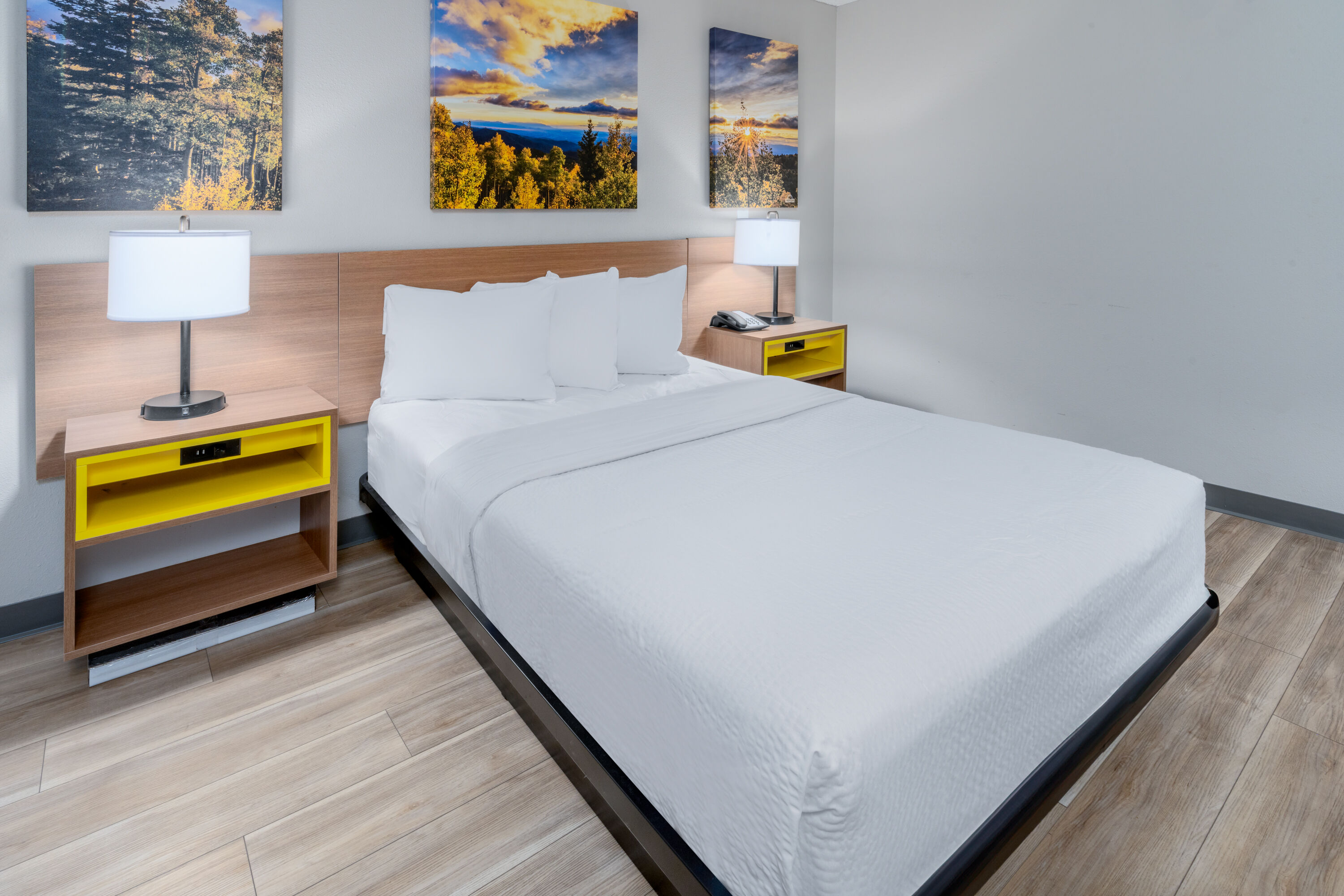 Guest room at the Days Inn by Wyndham Los Lunas in Los Lunas, New Mexico