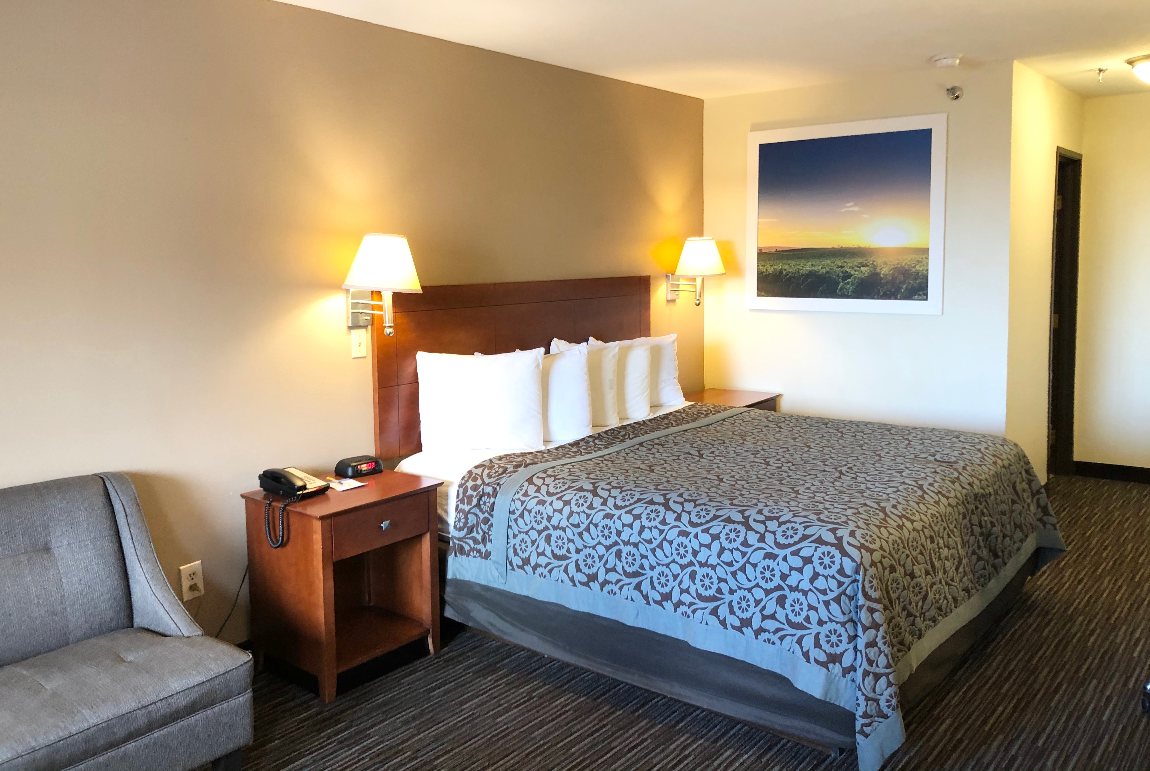 Guest room at the Days Inn by Wyndham Rio Rancho in Rio Rancho, New Mexico