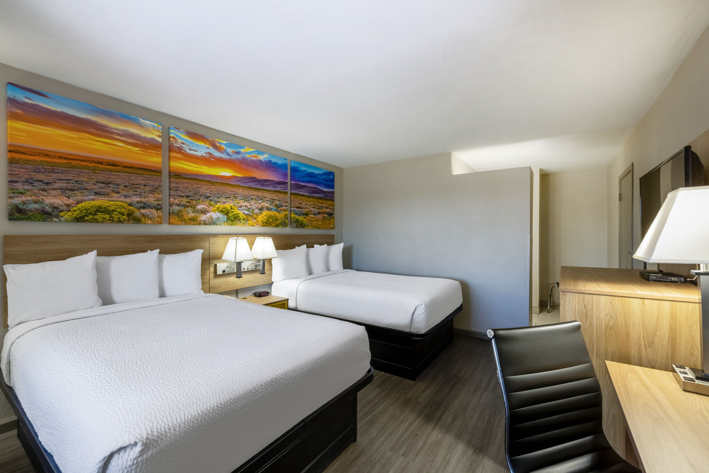 Guest room at the Days Inn by Wyndham Roswell in Roswell, New Mexico
