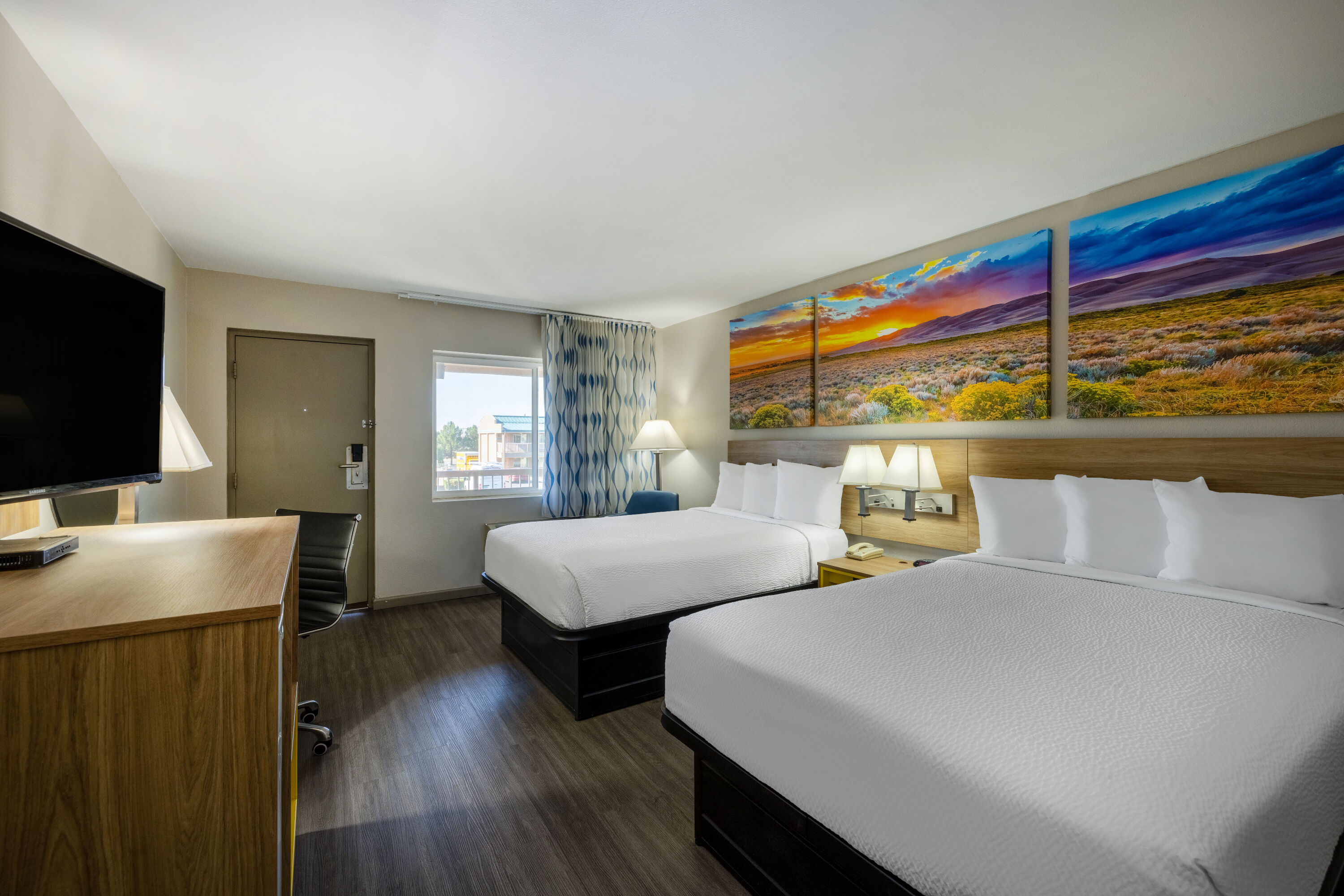 Guest room at the Days Inn by Wyndham Roswell in Roswell, New Mexico