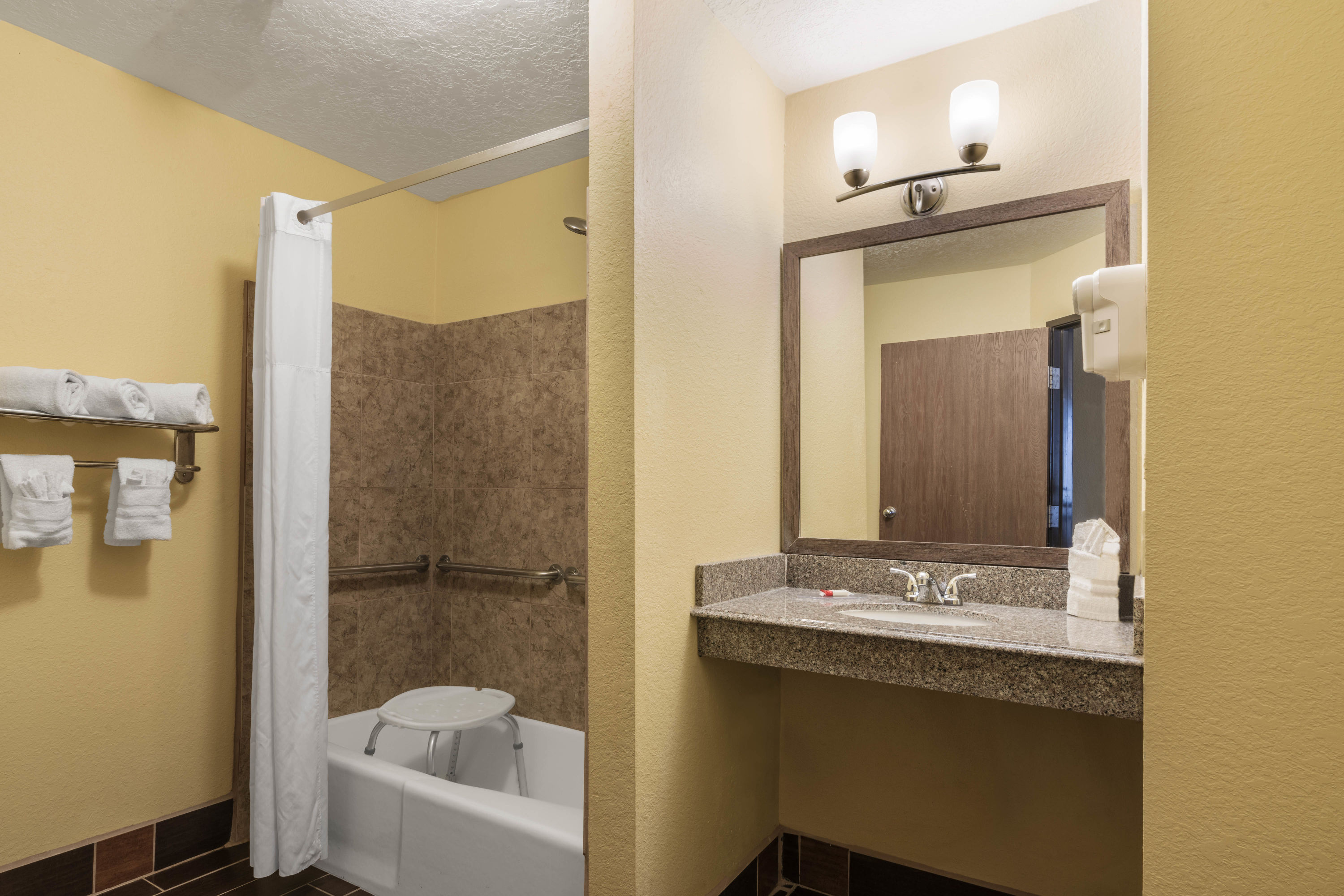 Guest room bath at the Days Inn by Wyndham Tucumcari in Tucumcari, New Mexico