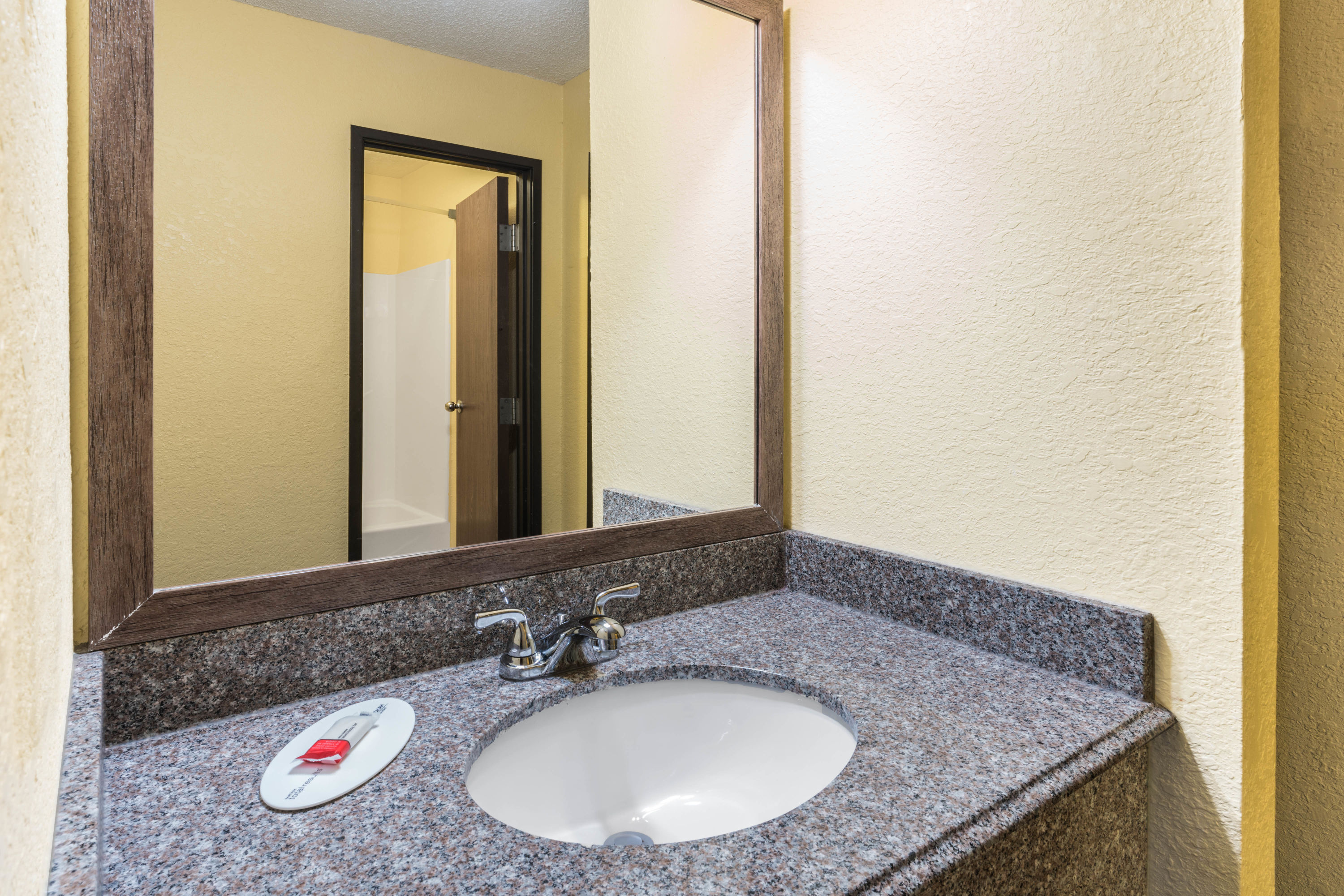 Guest room bath at the Days Inn by Wyndham Tucumcari in Tucumcari, New Mexico