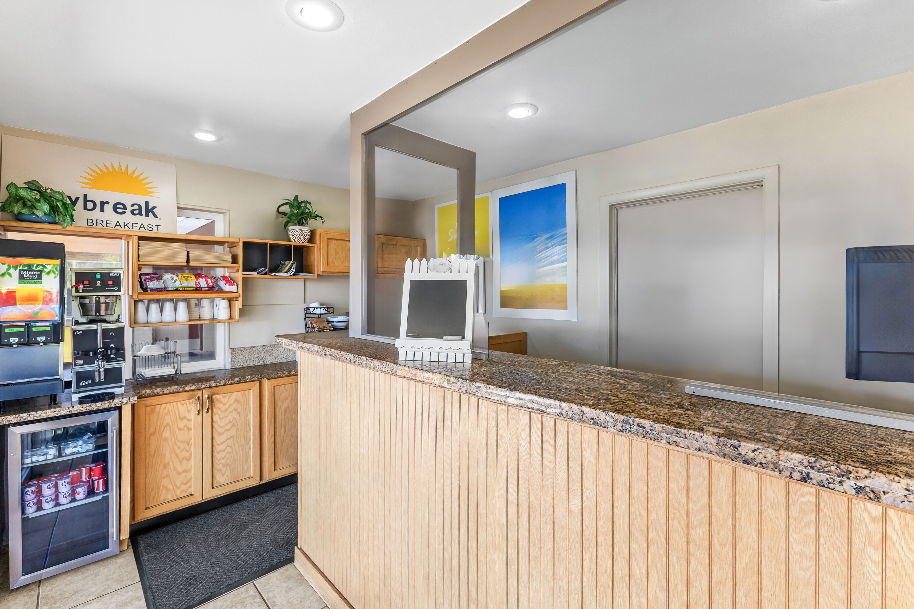 Days Inn by Wyndham Elko reception in Elko, Nevada