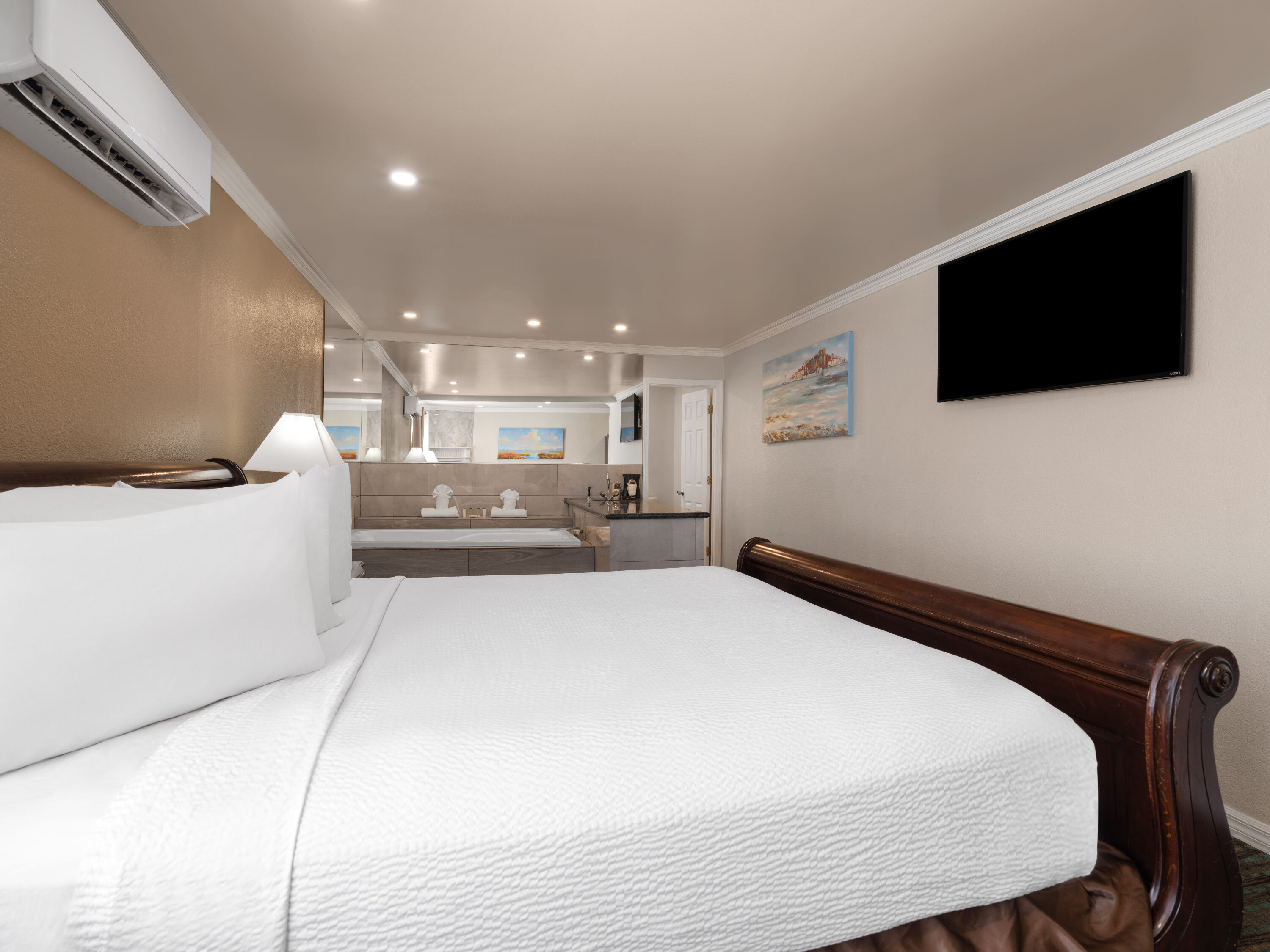 Days Inn by Wyndham Las Vegas Airport Near the Strip hot tub suite in Las Vegas, Nevada