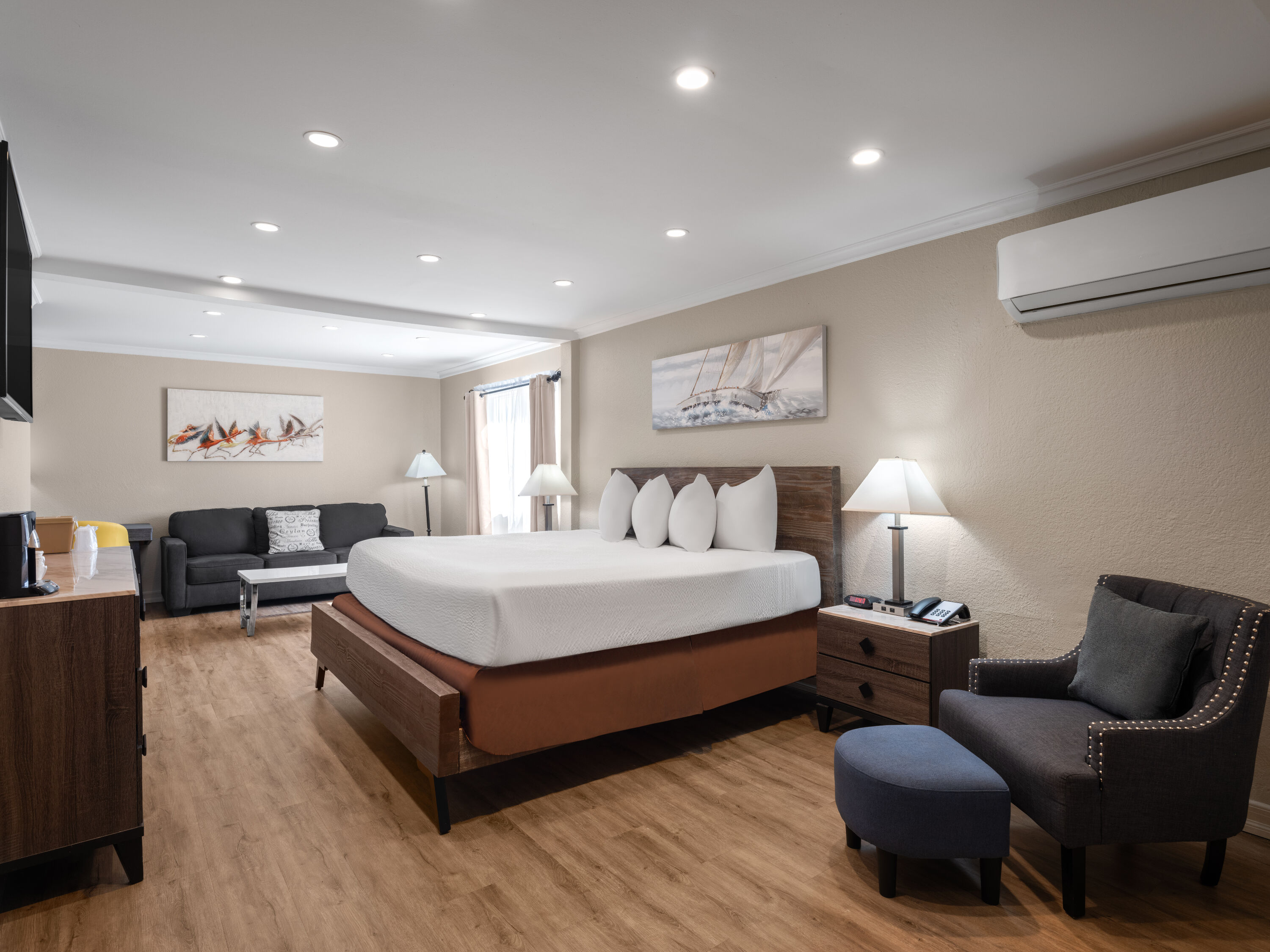 Days Inn by Wyndham Las Vegas Airport Near the Strip suite in Las Vegas, Nevada