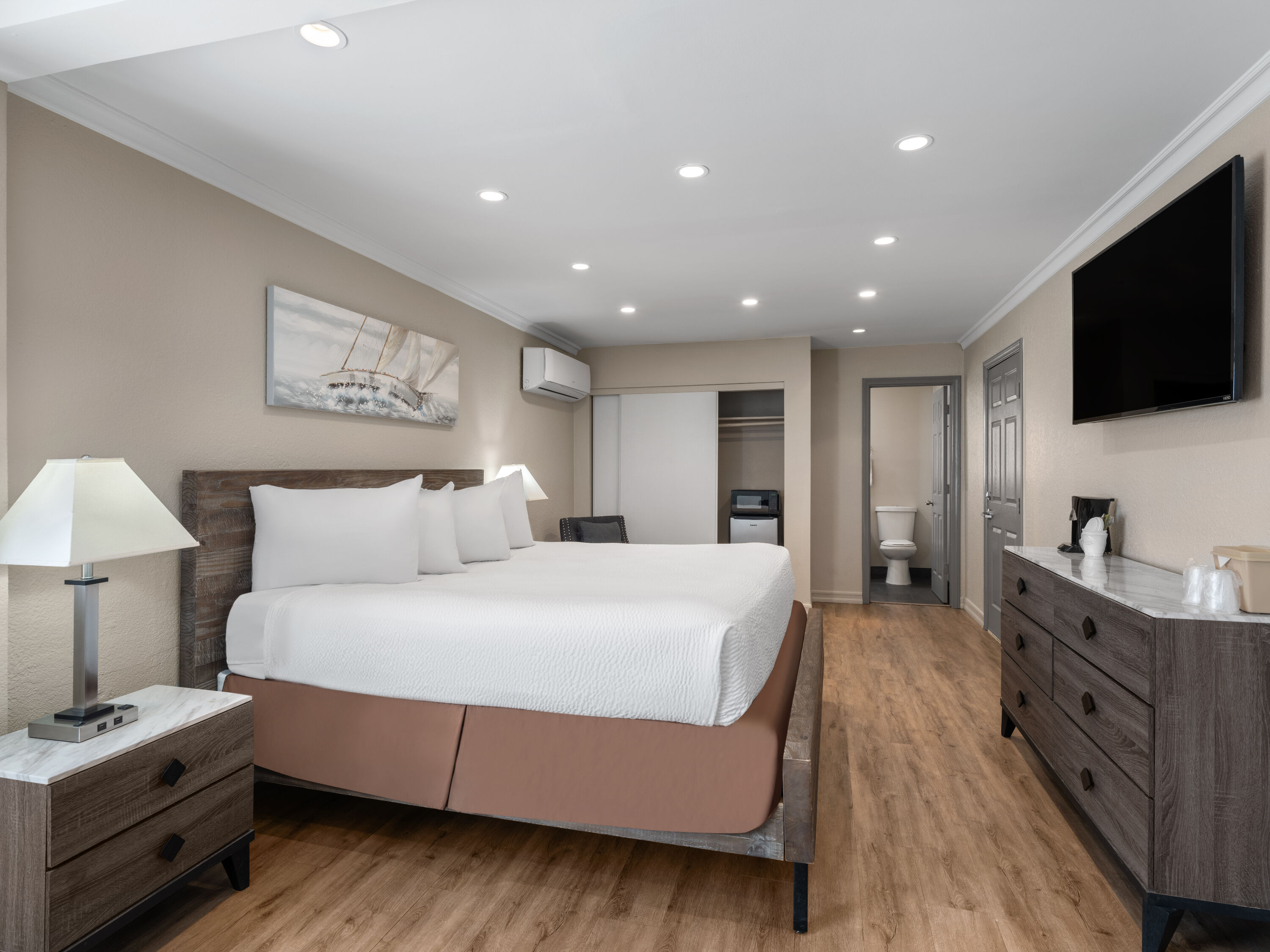 Days Inn by Wyndham Las Vegas Airport Near the Strip suite in Las Vegas, Nevada