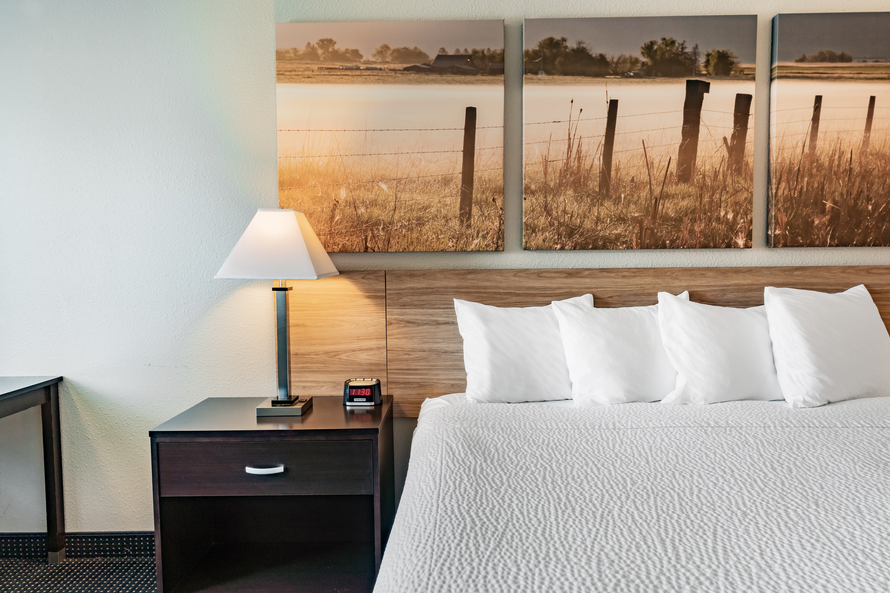 Guest room at the Days Inn by Wyndham Winnemucca in Winnemucca, Nevada