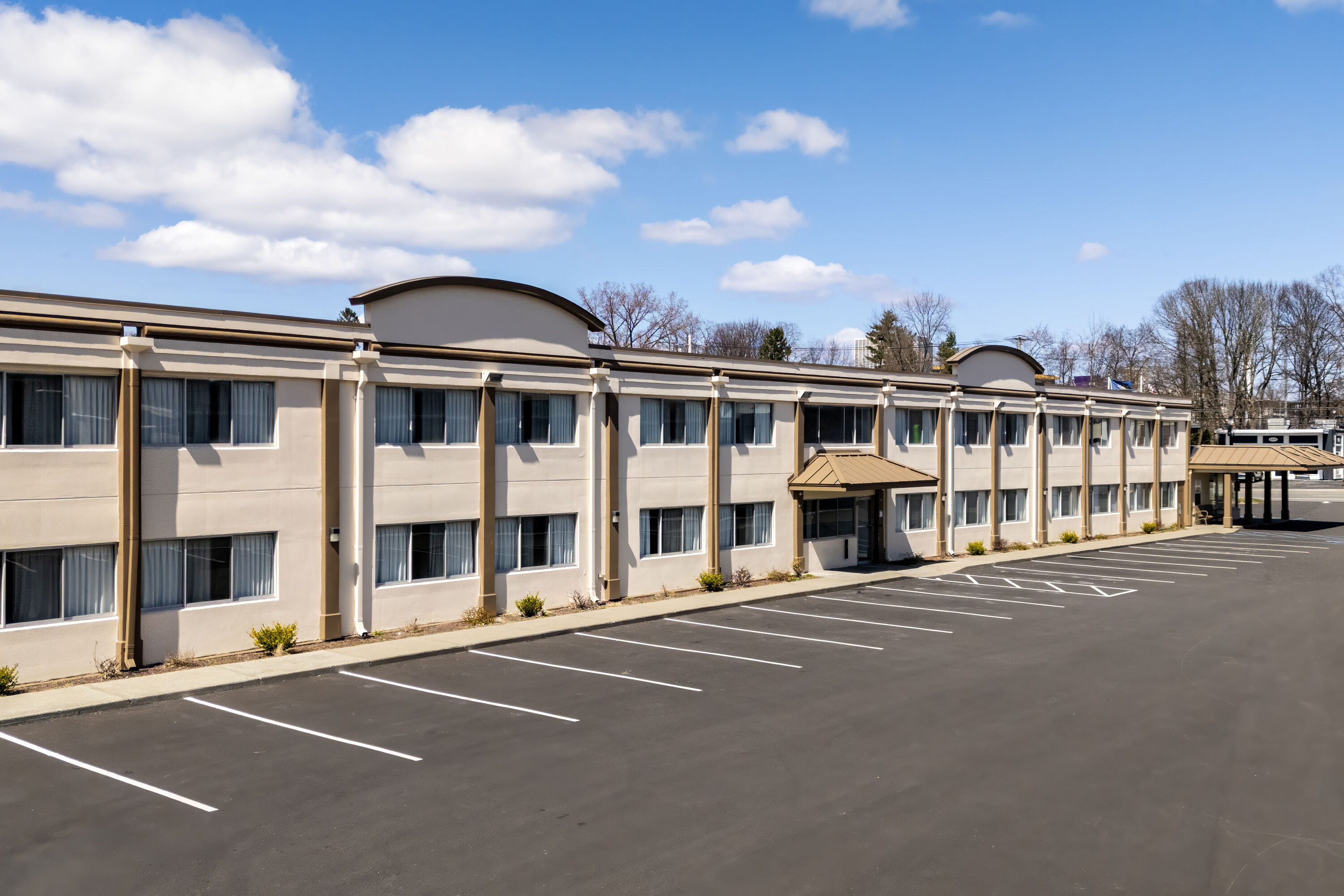 Exterior Day Image of Days Inn by Wyndham Albany SUNY hotel in Albany, New York