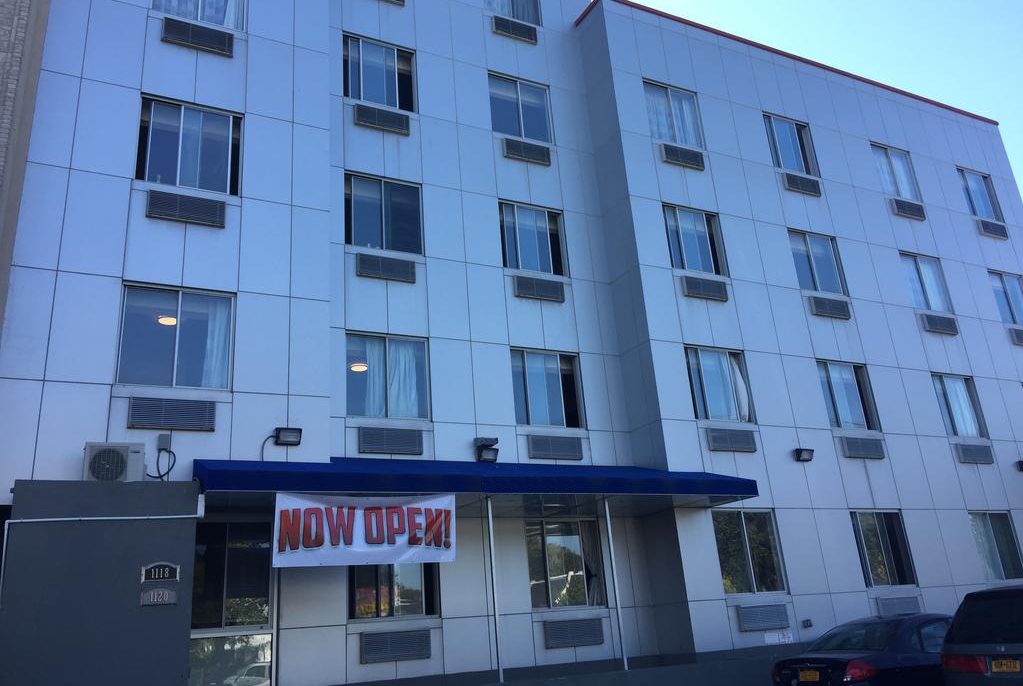Days Inn By Wyndham Brooklyn Borough Park Brooklyn Ny Hotels