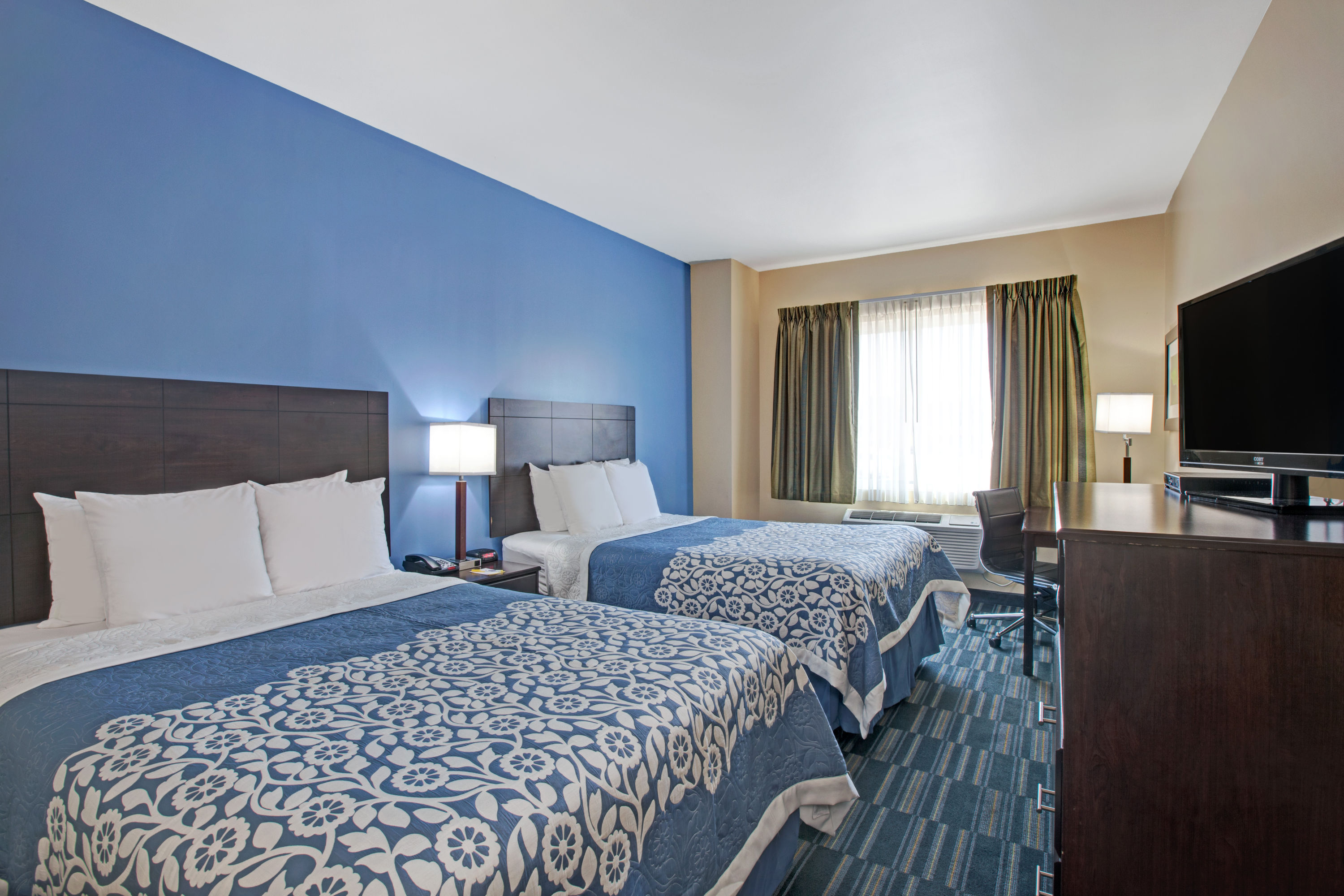 Days Inn Suites Wyndham Ozone Park JFK Airport Ozone Park  Hotels