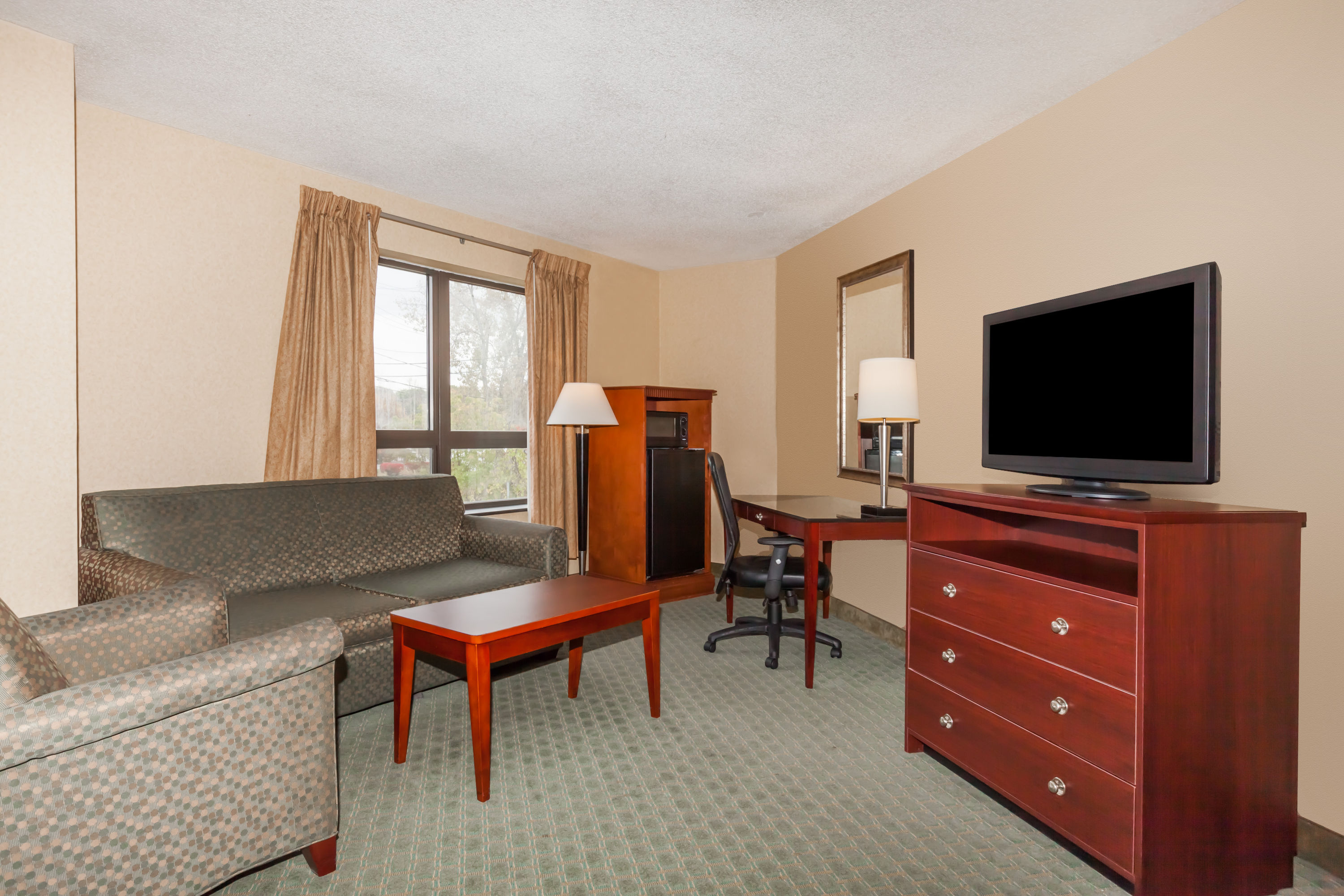 Days Inn By Wyndham Utica Utica Ny Hotels