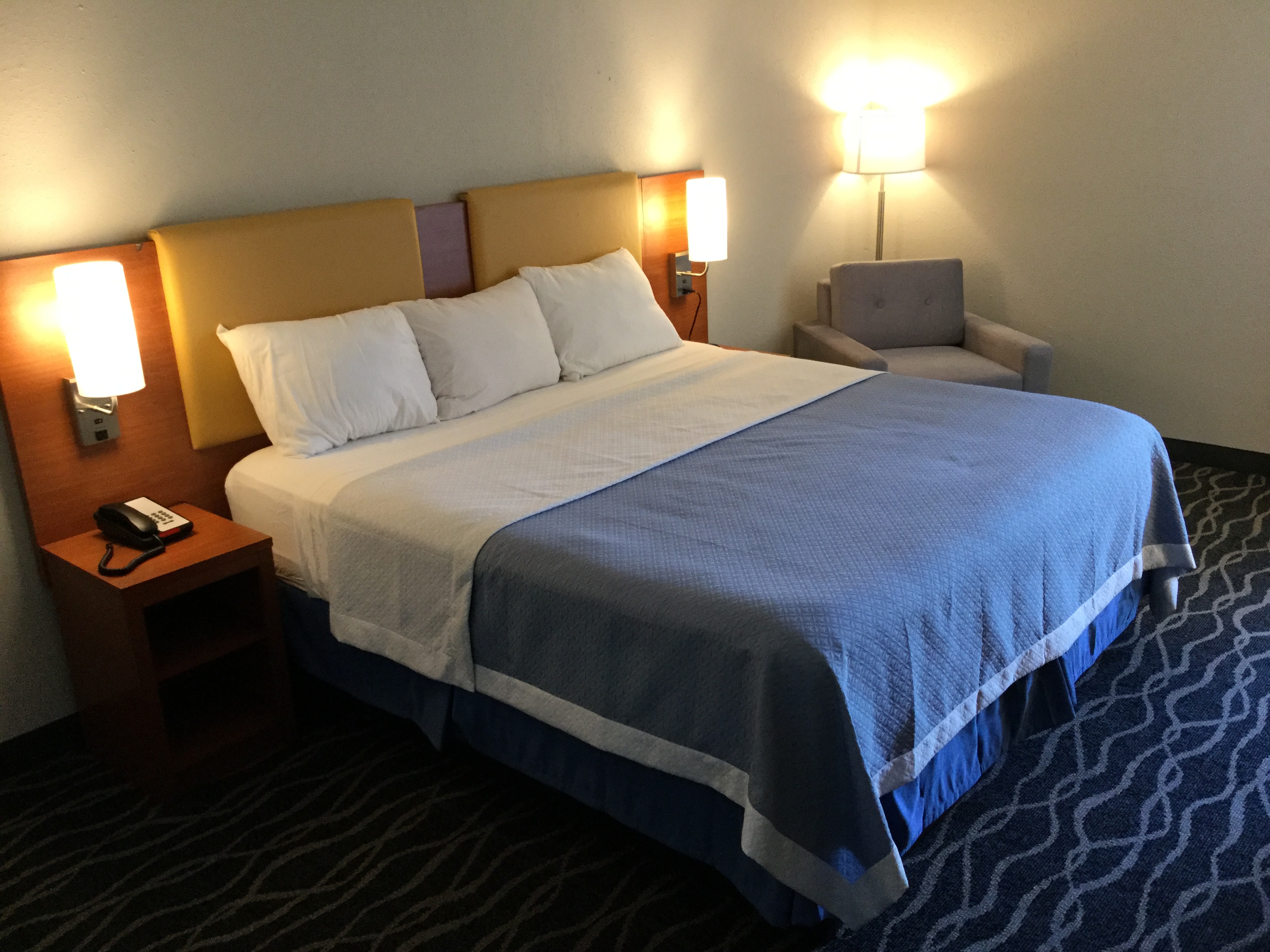 Guest room at the Days Inn & Suites by Wyndham Cincinnati North in Cincinnati, Ohio
