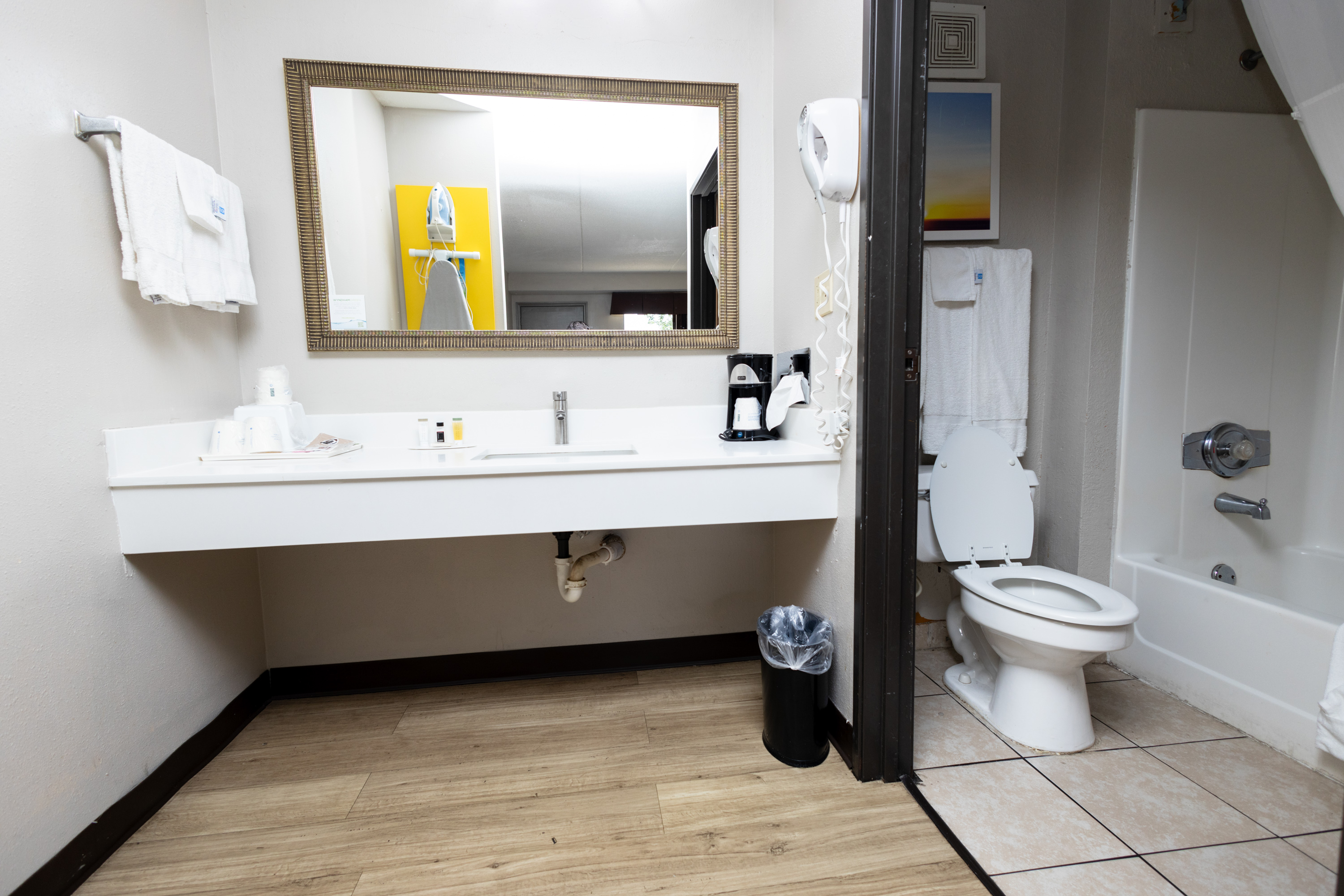 Days Inn by Wyndham Dayton Huber Heights Northeast Dayton OH Hotels
