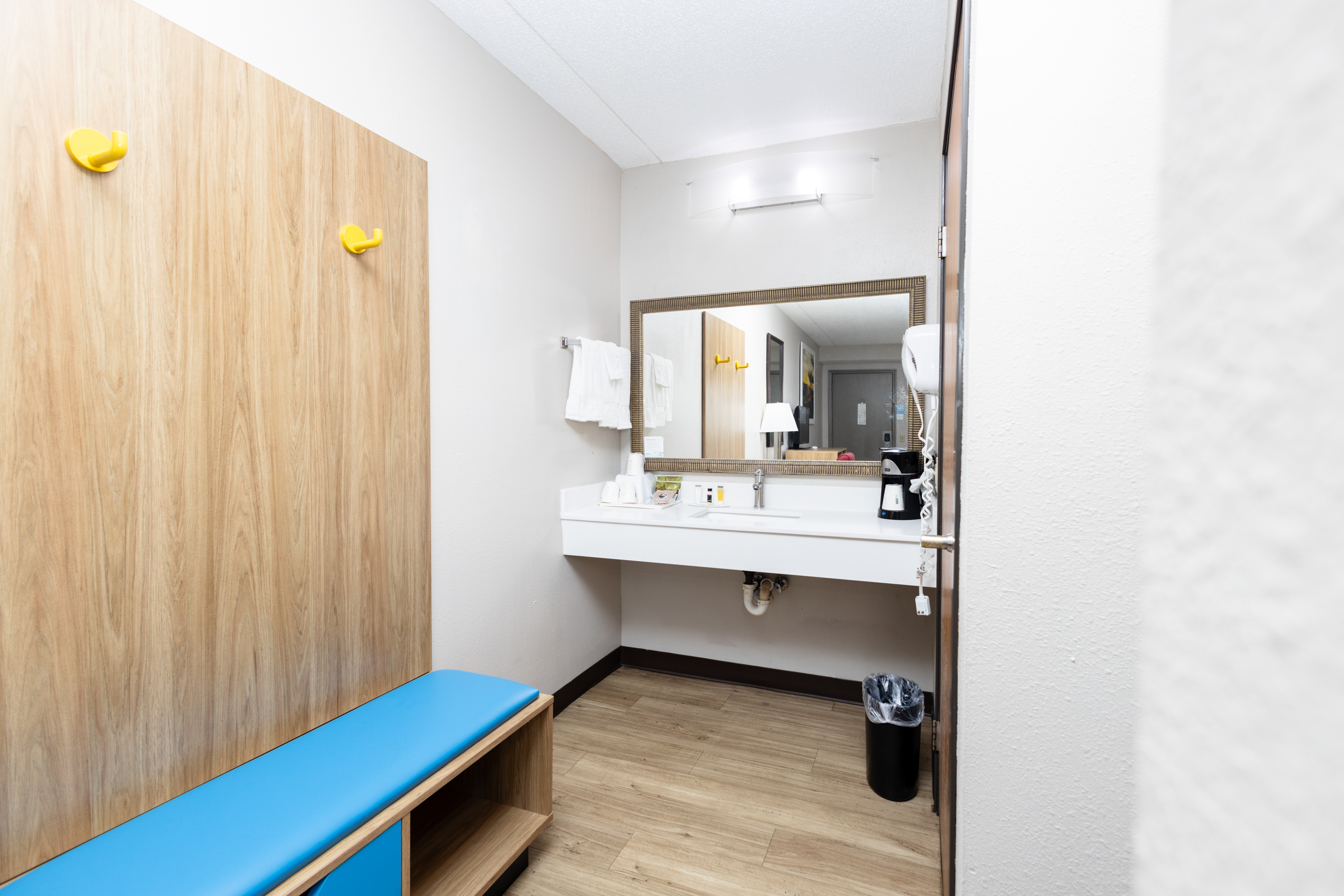 Days Inn by Wyndham Dayton Huber Heights Northeast Dayton OH Hotels