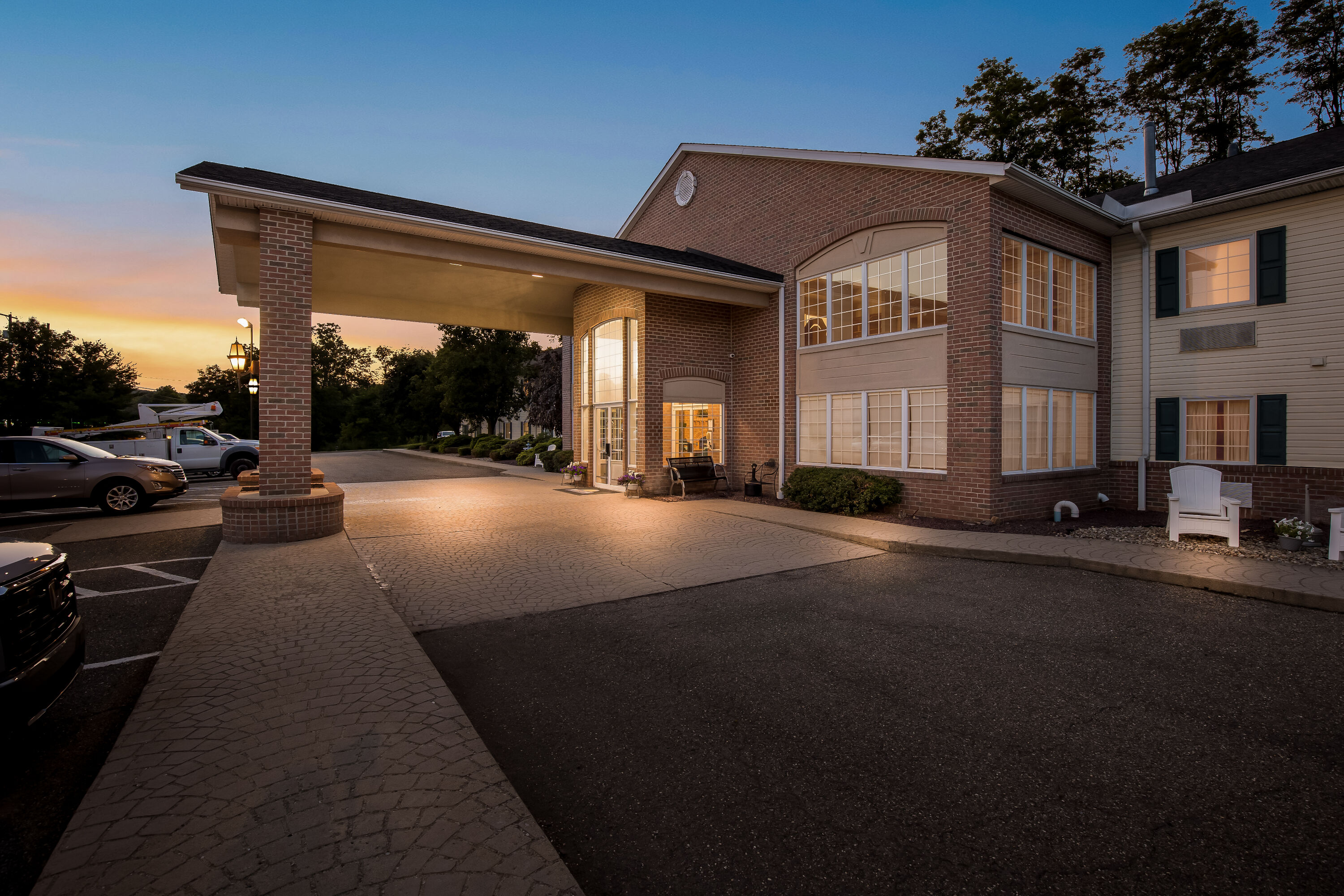 Exterior Night Image of Days Inn by Wyndham Lisbon hotel in Lisbon, Ohio