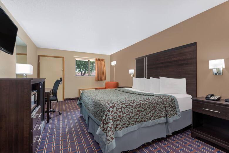 Guest room at the Days Inn Maumee/Toledo in Maumee, Ohio
