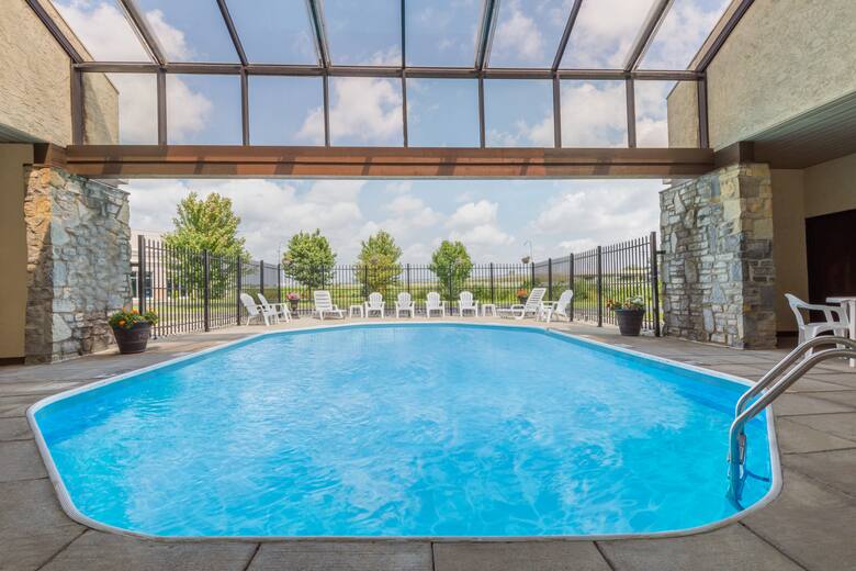 Pool at the Days Inn Maumee/Toledo in Maumee, Ohio